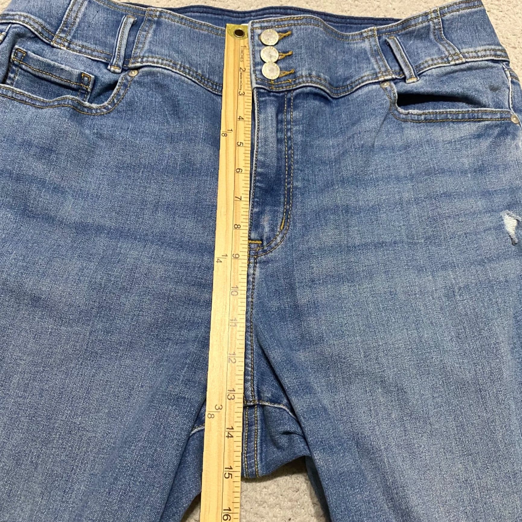 Vintage Lane Bryant Jeans 18W Plus Capri Blue Denim High Rise Distressed Size 40" / US 18 - 7 Thumbnail