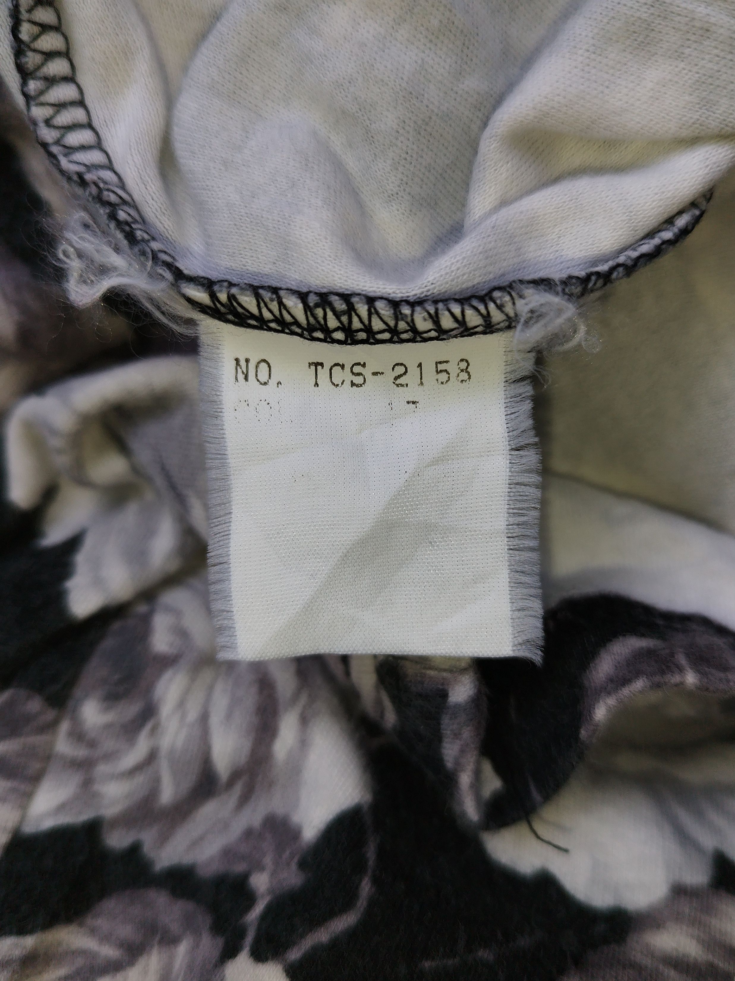 Tornado Mart Tornado mart full of flowers long sleeve Size ONE SIZE - 4 Thumbnail
