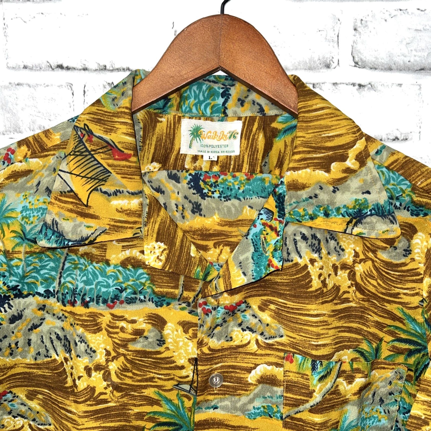 Vintage VINTAGE Waikiki Yellow Hawaiian Shirt Mens L Button-Up Short Sleeve LC Waikiki Size US L / EU 52-54 / 3 - 2 Thumbnail