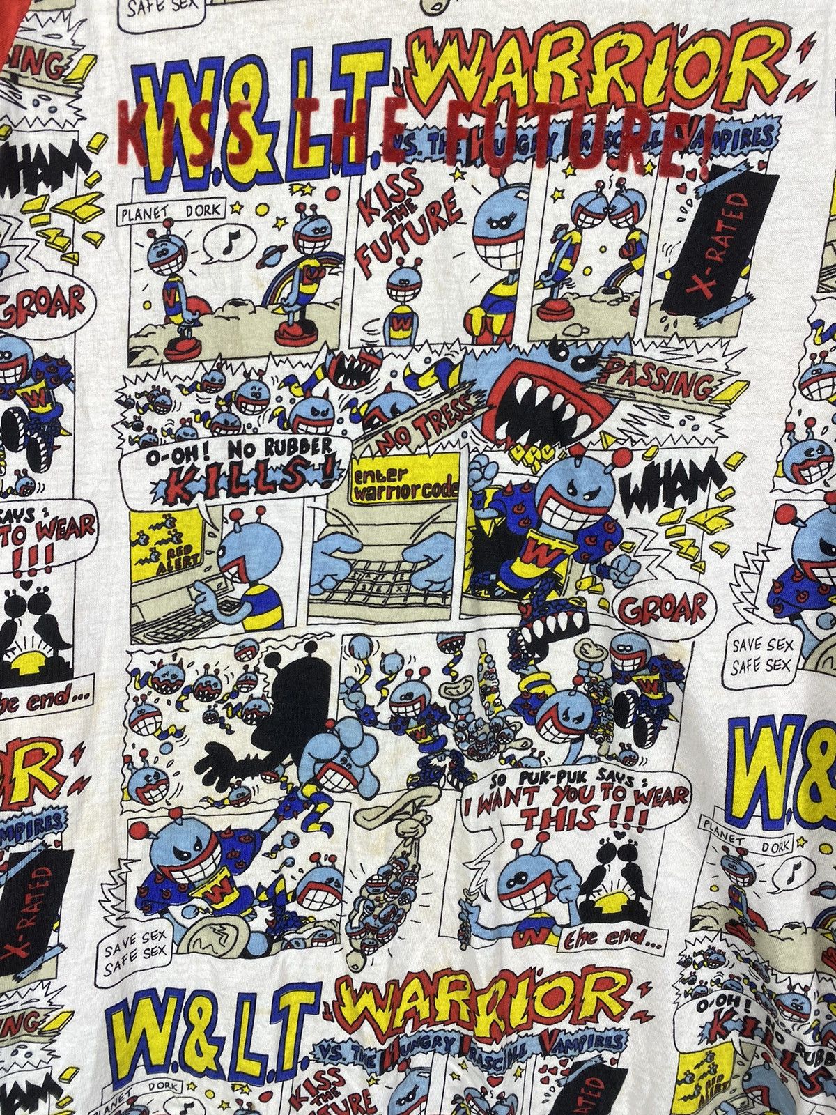 W&LT W.&L.T. Warrior kiss the future! long sleeve shirt Size US L / EU 52-54 / 3 - 3 Thumbnail