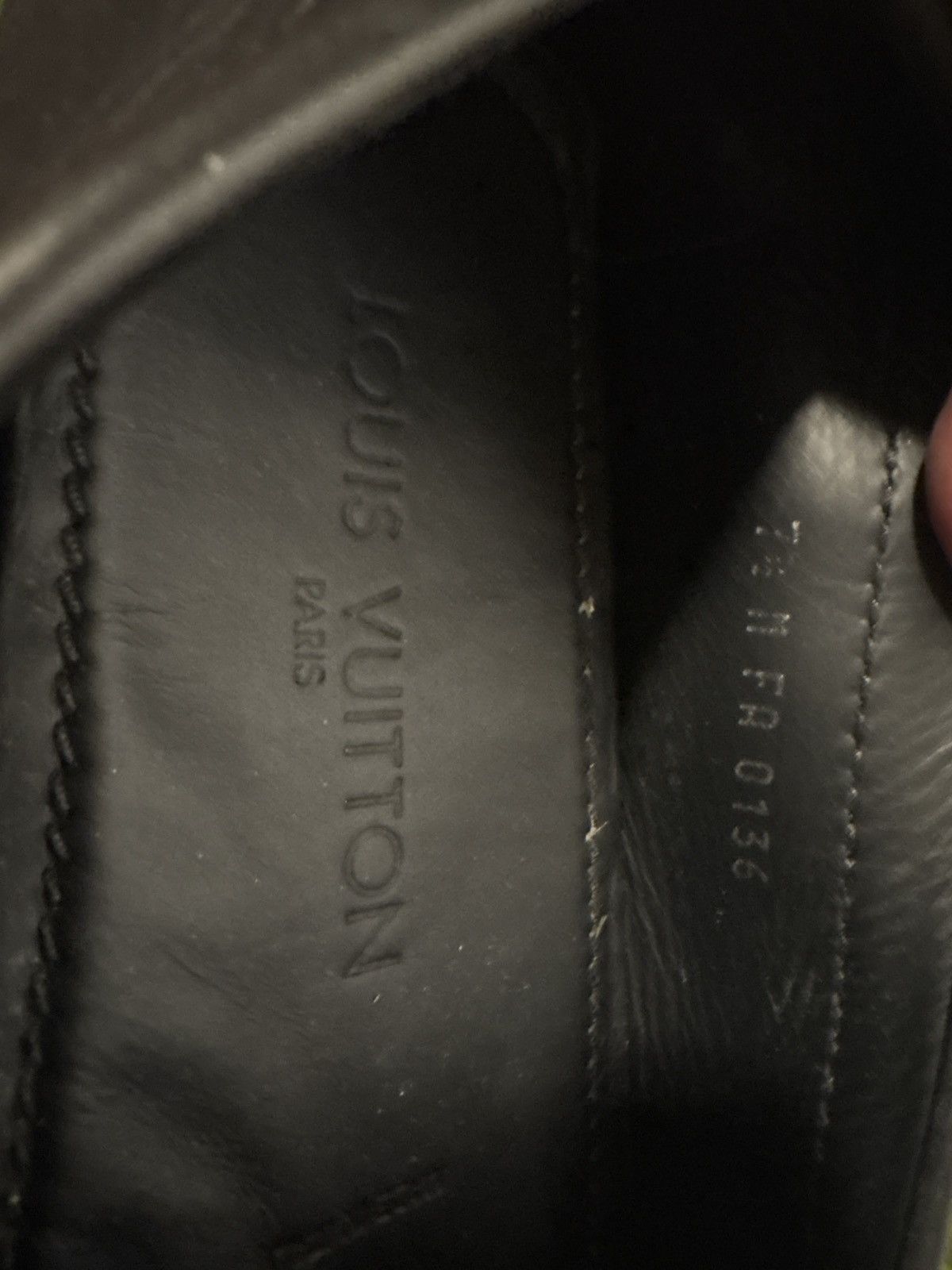 Louis Vuitton Authentic Louis Vuitton black luxury loafers!!! Size US 10.5 / EU 43-44 - 6 Thumbnail