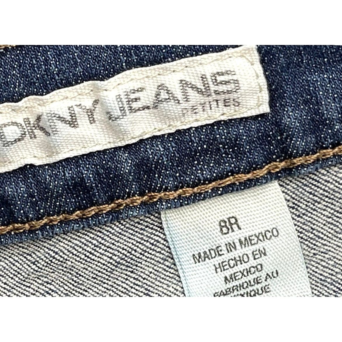 DKNY DKNY Jeans Women Size 8 Dark Blue Denim Mid Rise 5-Pocket Wearable Soho Jeans Y2K Preppy Vintage? Size 30" / US 8 / IT 44 - 4 Thumbnail
