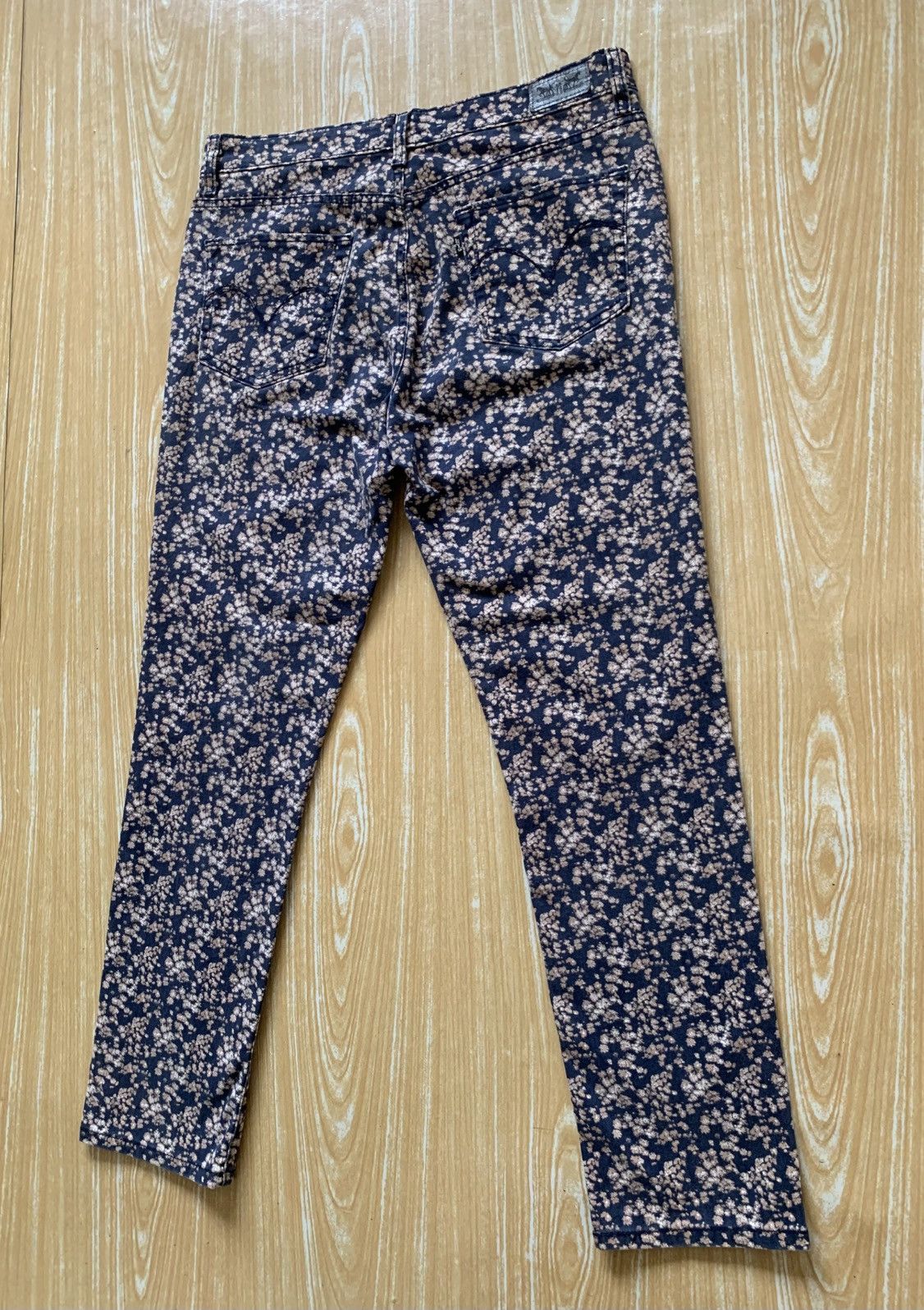 Levi's Levi’s Floral Fullprint Unisex Jeans Pants Size US 34 / EU 50 - 8 Thumbnail