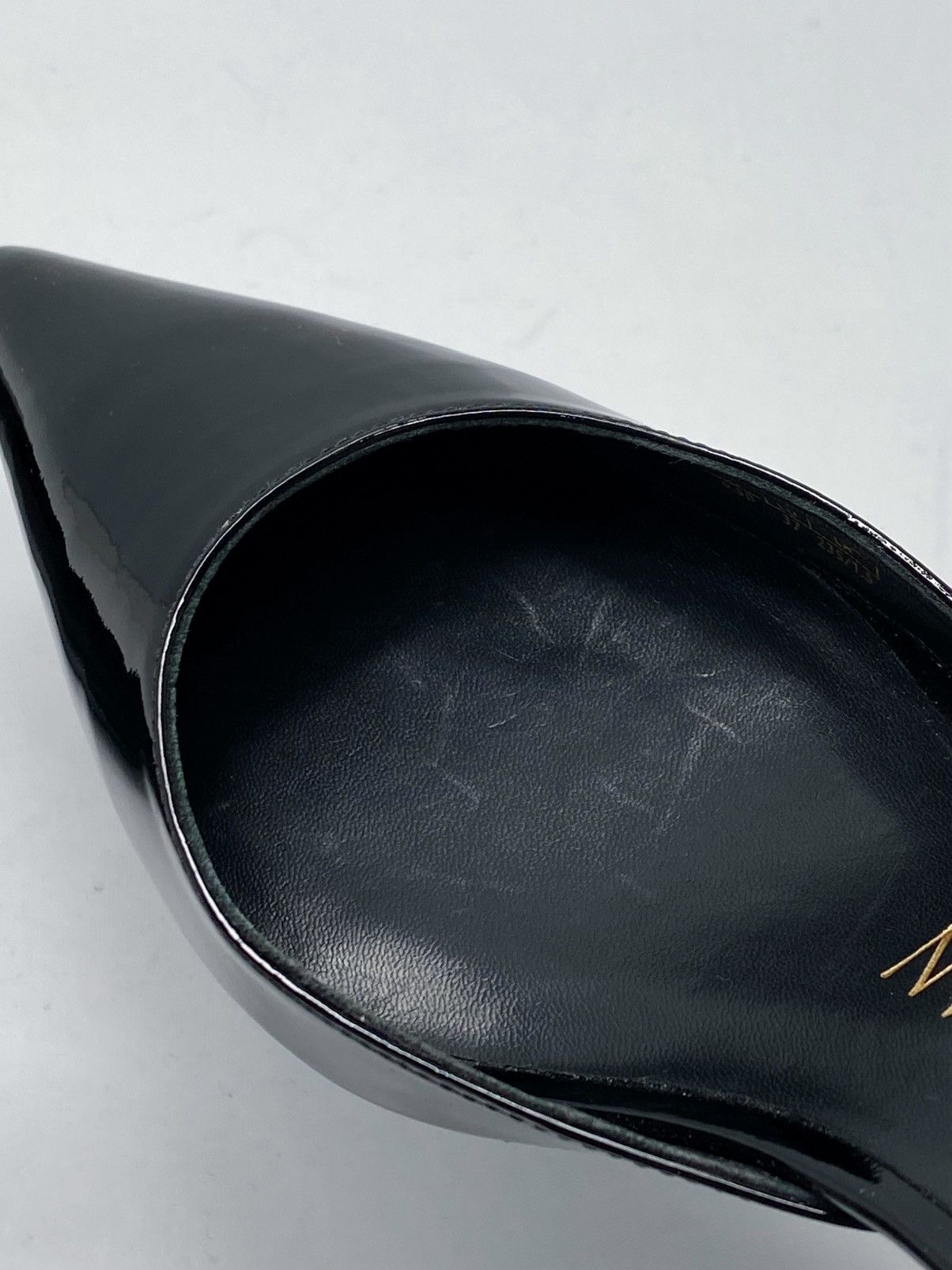 Stuart Weitzman Stuart Weitzman Patent Leather pumps size 6.5 Size US 6.5 / IT 36.5 - 7 Thumbnail
