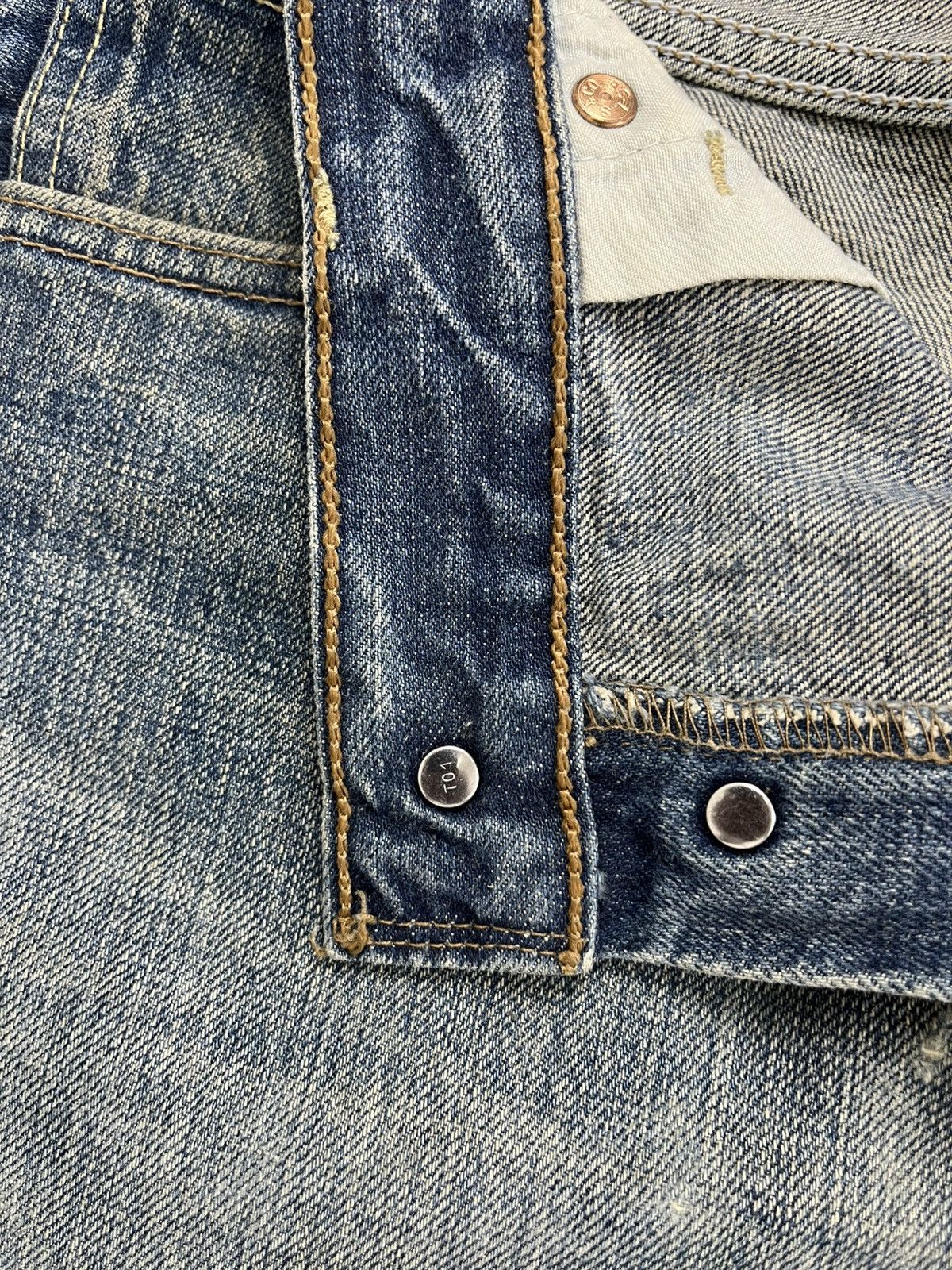 Levi's Vintage Clothing 🇹🇷1990s Vintage Levis 501 Distressed 34x30 Straight Leg Jeans Size US 34 / EU 50 - 10 Thumbnail