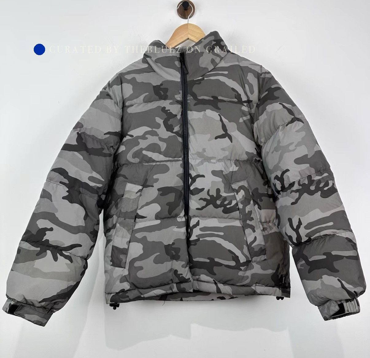 Supreme Reflective Camouflage Down Jacket in Gray Size US S / EU 44-46 / 1 - 1 Thumbnail