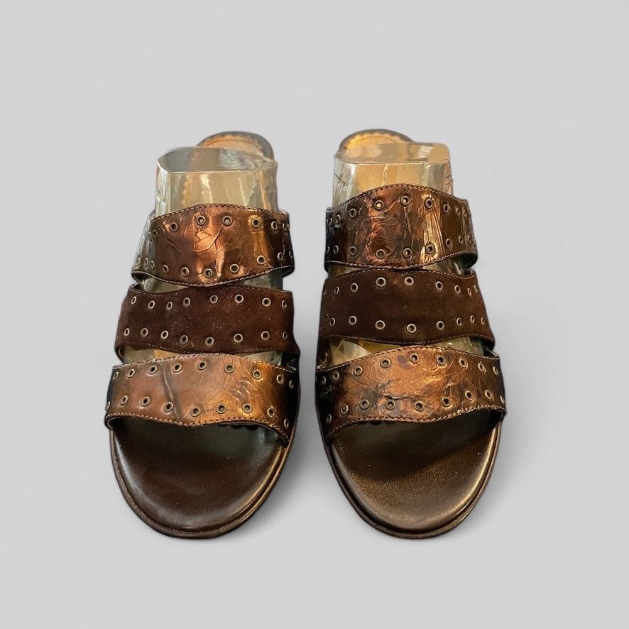Unknown London Naturalizer Bronze Velvet Brown Sandals Shoes Heels Sz 6.5 Size US 6.5 / IT 36.5 - 2 Thumbnail