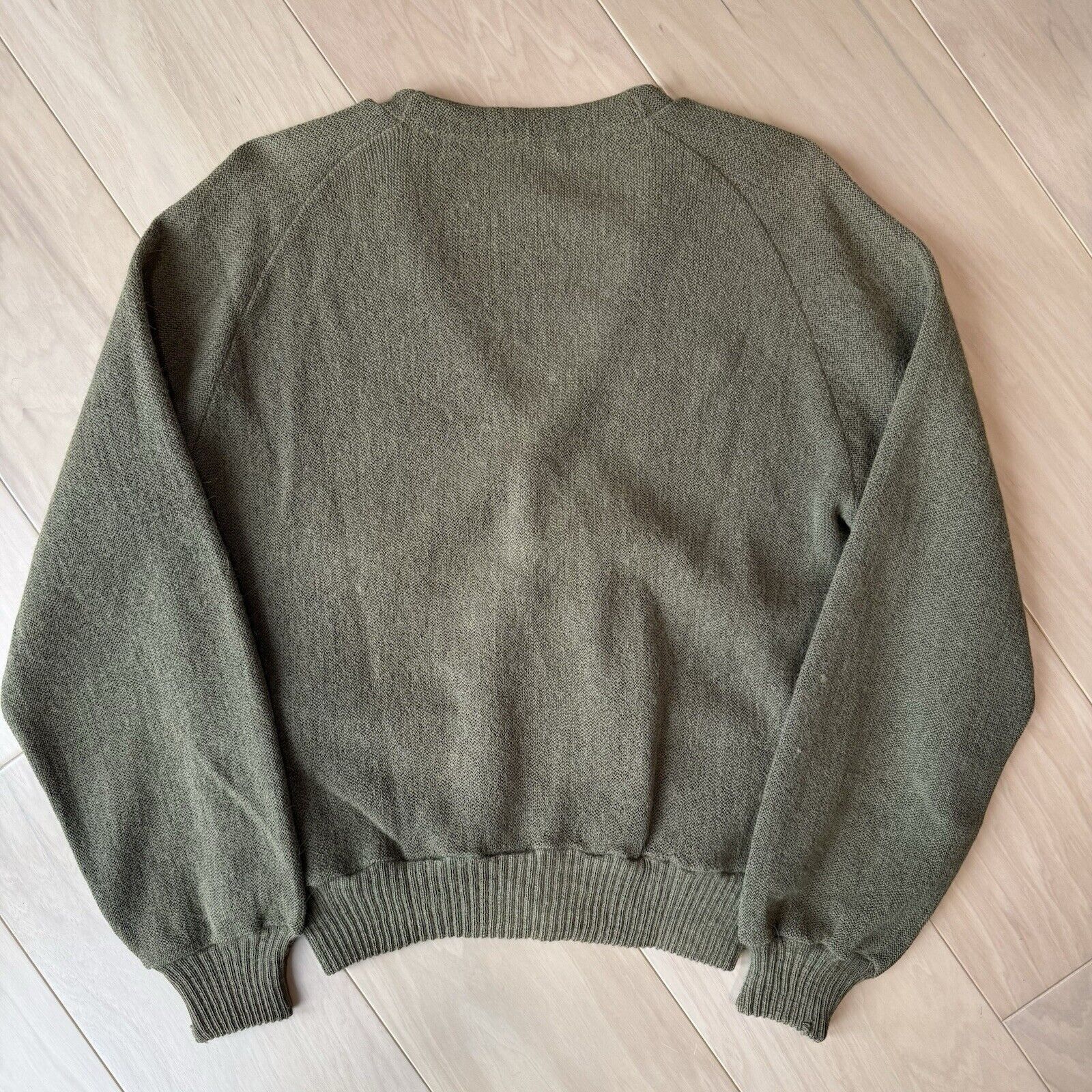 Vintage Vintage Wool Cardigan Small Green 70s Made in USA Union Size US S / EU 44-46 / 1 - 8 Thumbnail