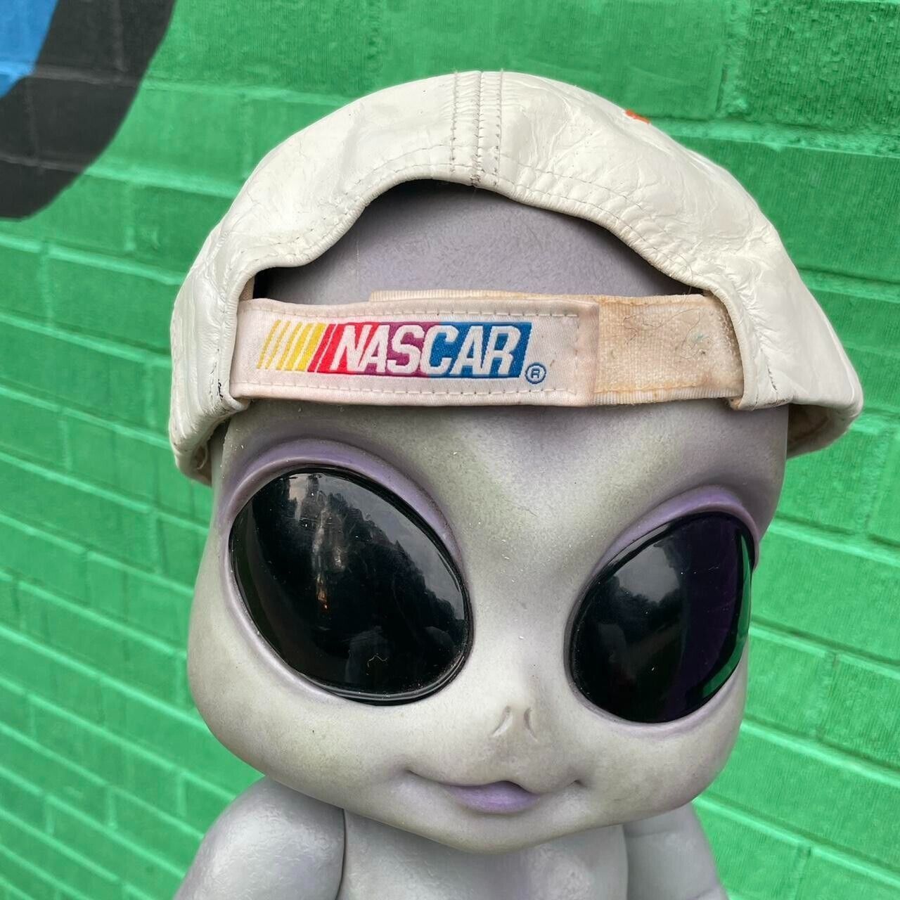 NASCAR 2002 Vintage NASCAR Tony Stewart Leather Hat Strapback Raci Size ONE SIZE - 4 Thumbnail