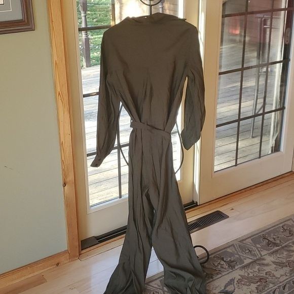 Banana Republic Banana Republic Army Green 1pc Belted Sz. S Jumpsuit Size 29" - 2 Thumbnail