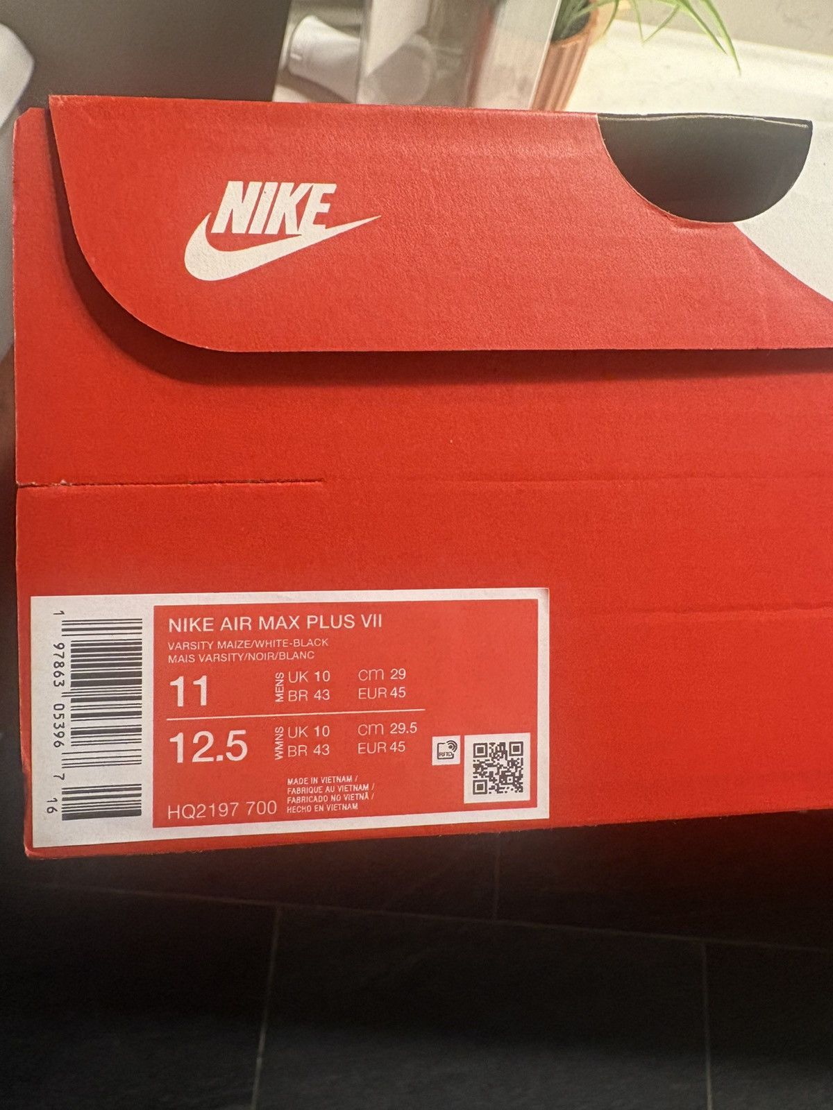 Nike Nike Air Max Plus 7 “Varsity Maize” Size US 11 / EU 44 - 4 Thumbnail