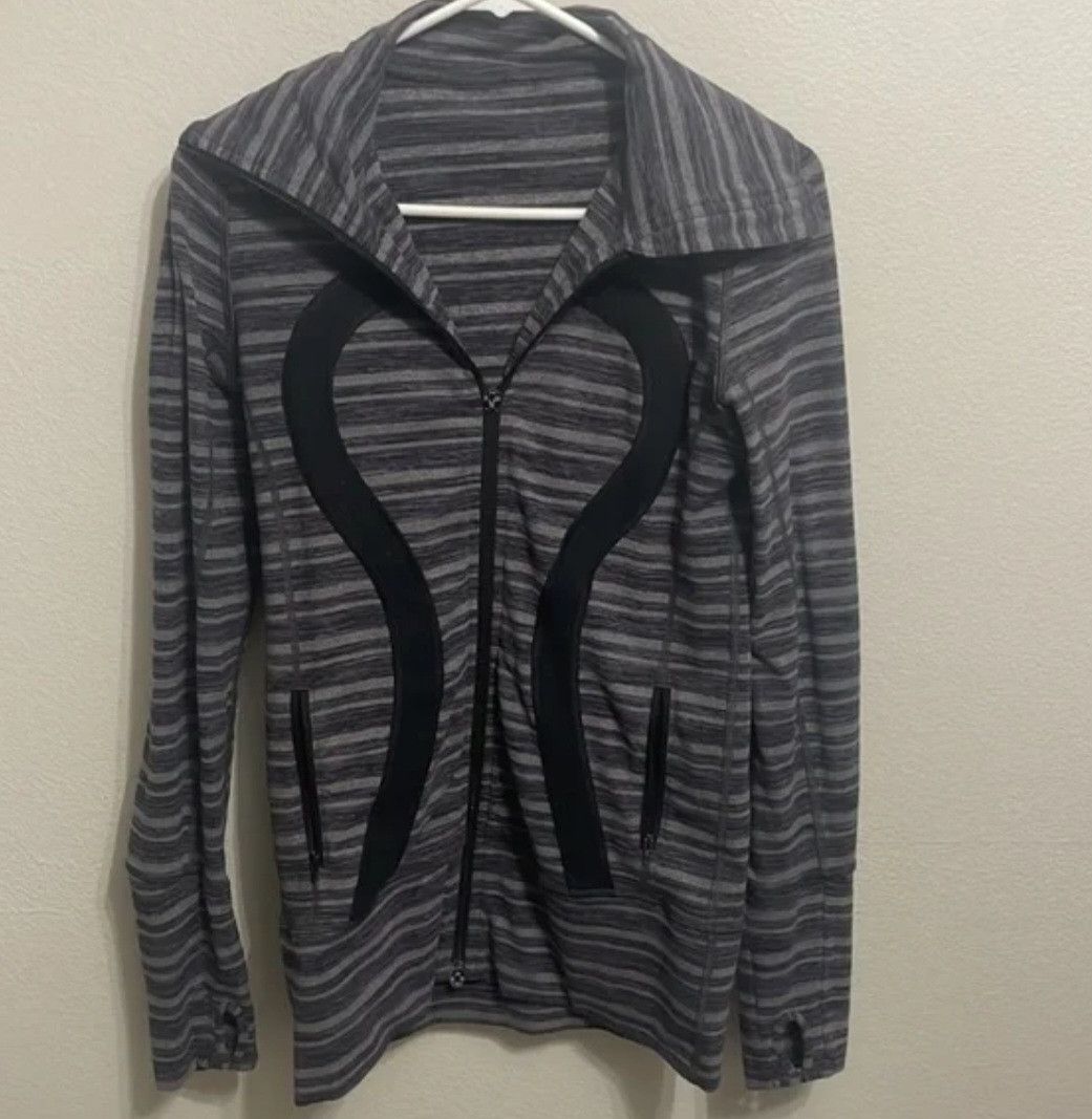 Lululemon Lululemon Stride Jacket Black Stripes Galore/Black $118 Size S / US 4 / IT 40 - 1 Thumbnail