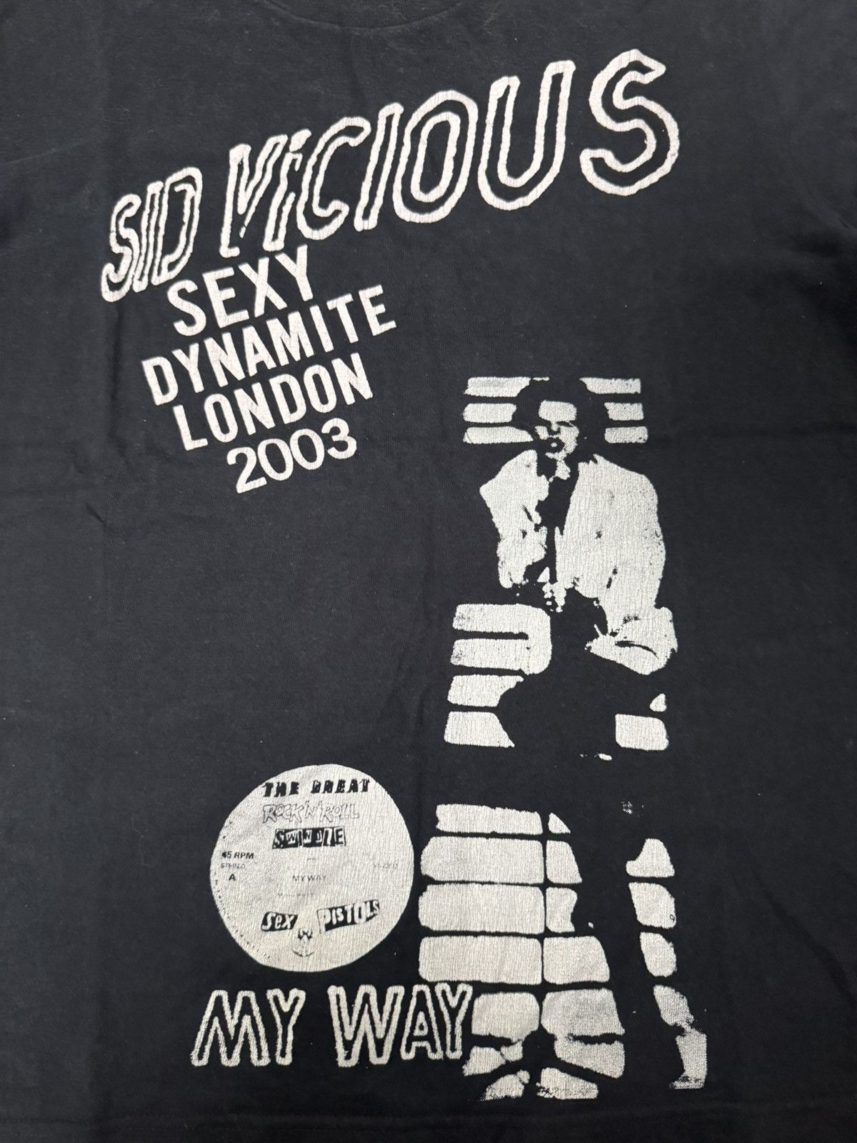 Band Tees VINTAGE SID VICIOUS SEXY DYNAMITE LONDON 2003 T-SHIRT Size US M / EU 48-50 / 2 - 3 Thumbnail