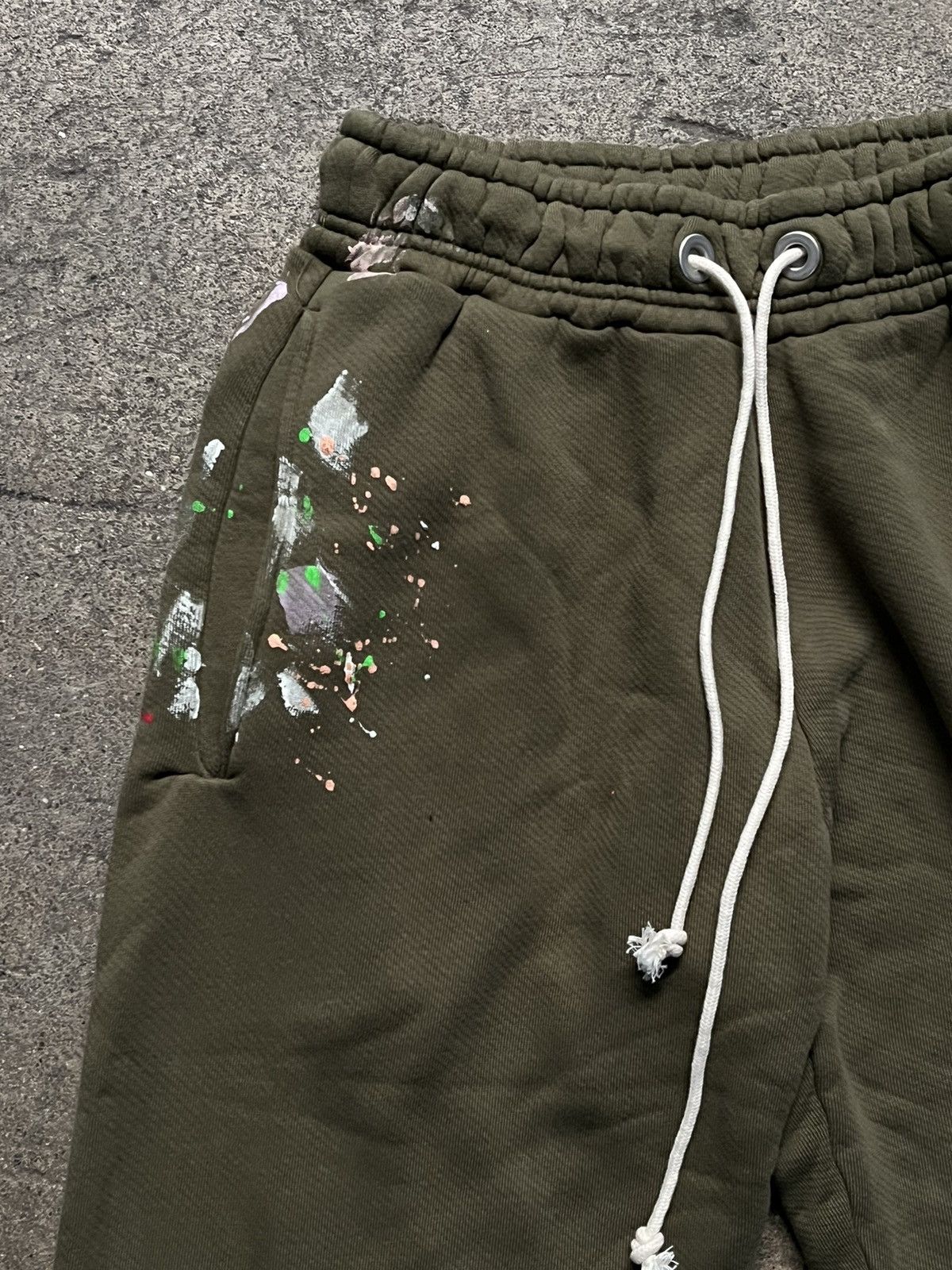 Palm Angels Palm Angels Sweatpants Palm Tree Size US 30 / EU 46 - 2 Thumbnail