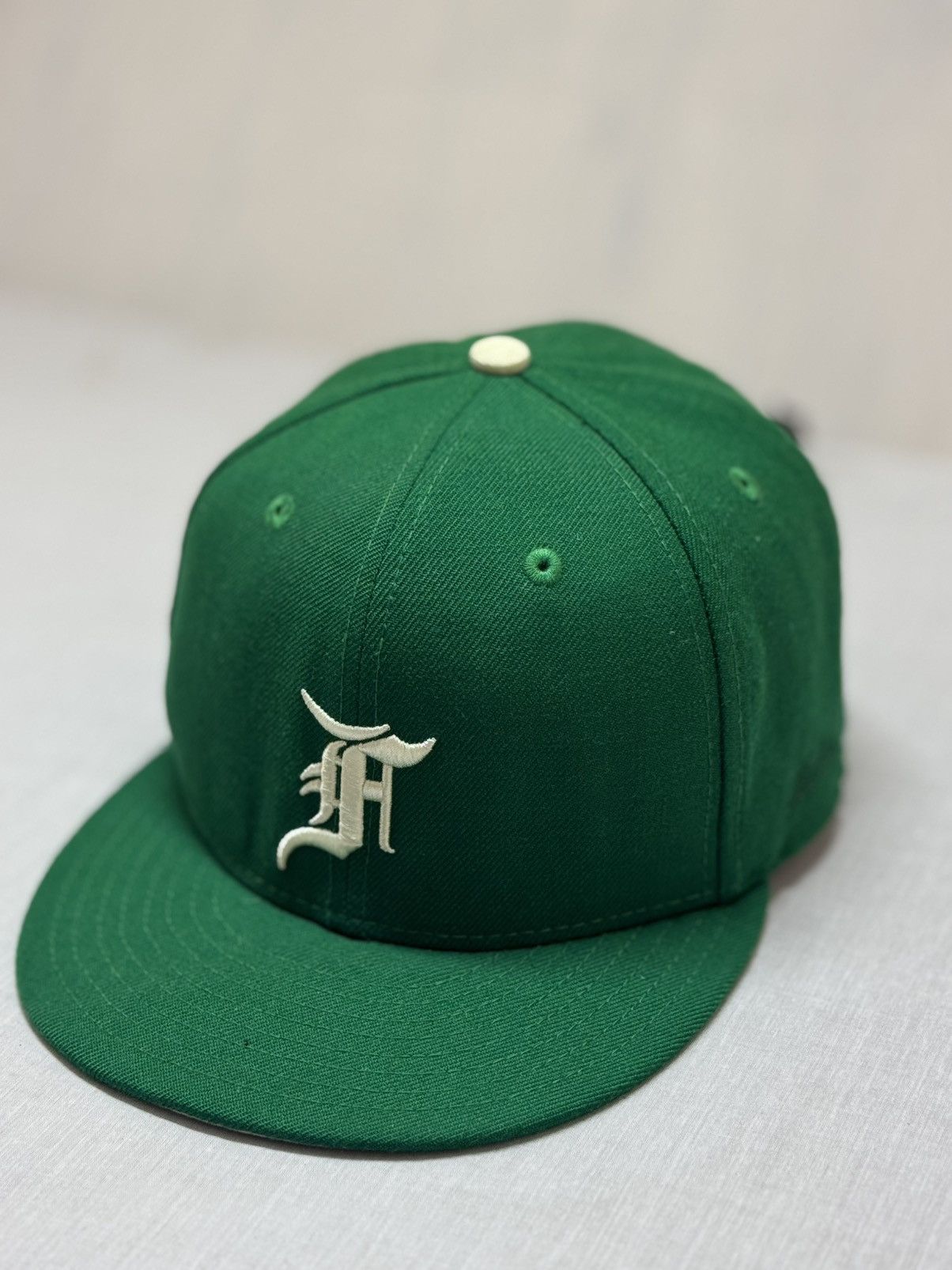 Essentials × New Era New Era x Fear of God Essentials 59FIFTY fitted hat Size ONE SIZE - 3 Thumbnail