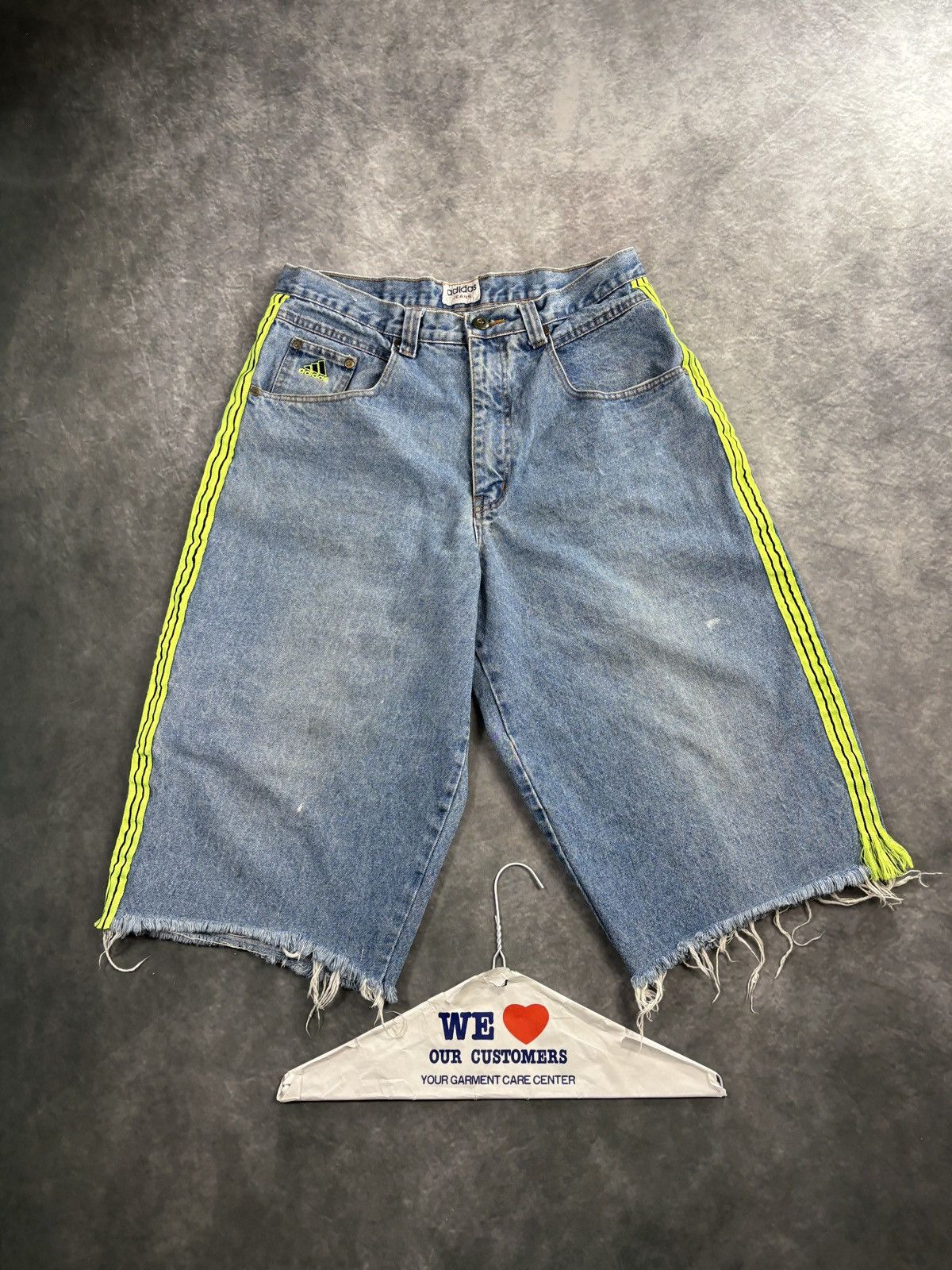 Adidas Vintage Adidas Jeans Shorts 90s Jorts Denim Baggy Loose Long Size US 32 / EU 48 - 3 Thumbnail