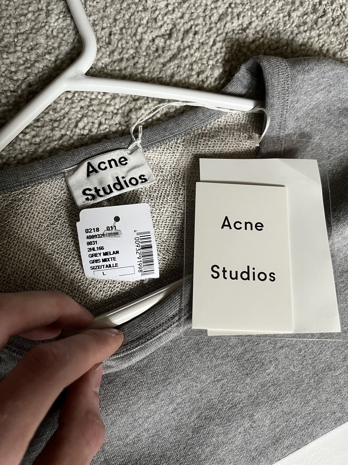 Acne Studios Acne Studios Crewneck Sweater *Brand New* Grey Size US L / EU 52-54 / 3 - 3 Thumbnail