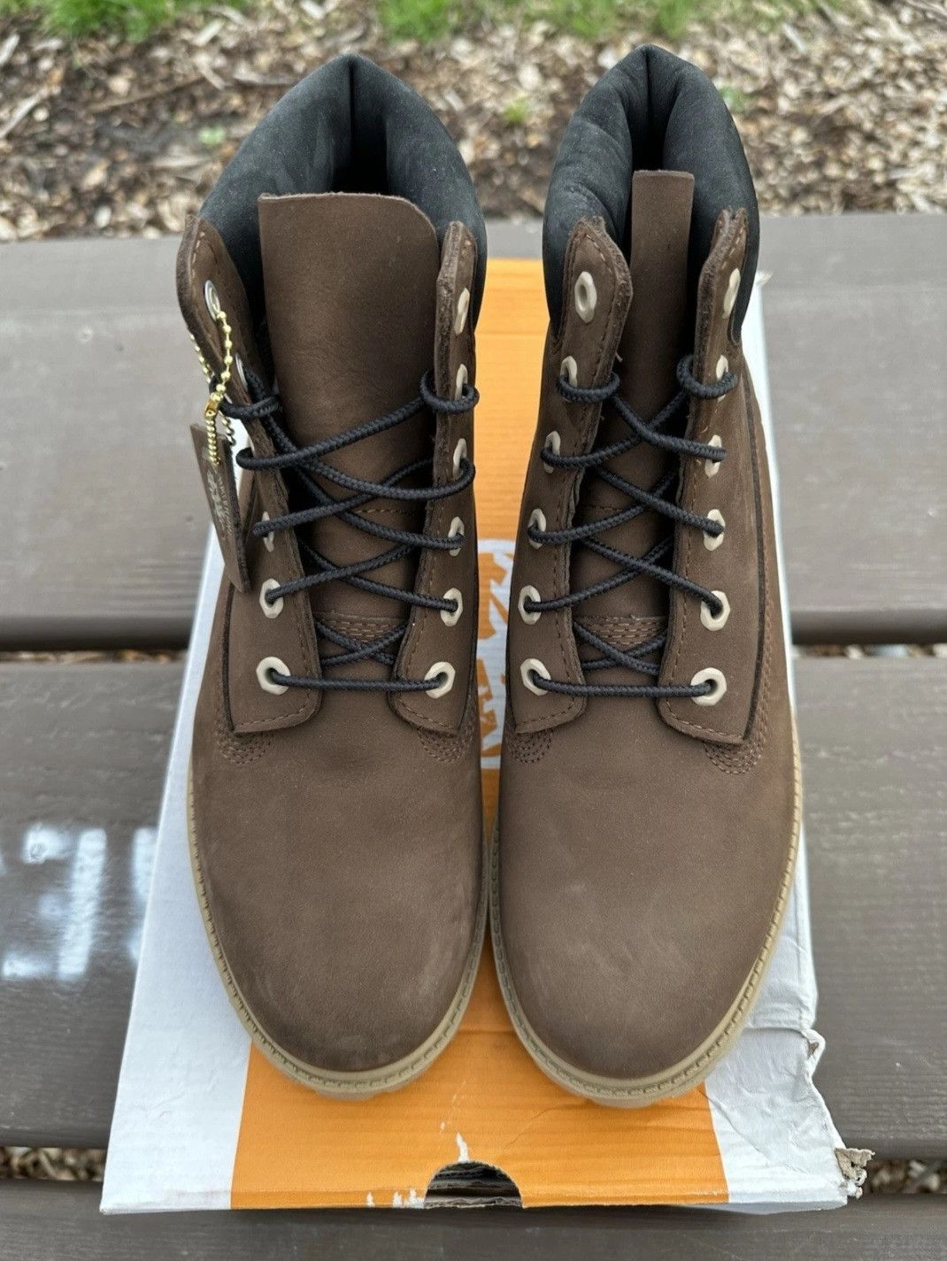 Timberland Timberland Premium 6 Inch Premium Boot Dark Brown Nubuck Size US 6.5 / EU 39-40 - 2 Thumbnail