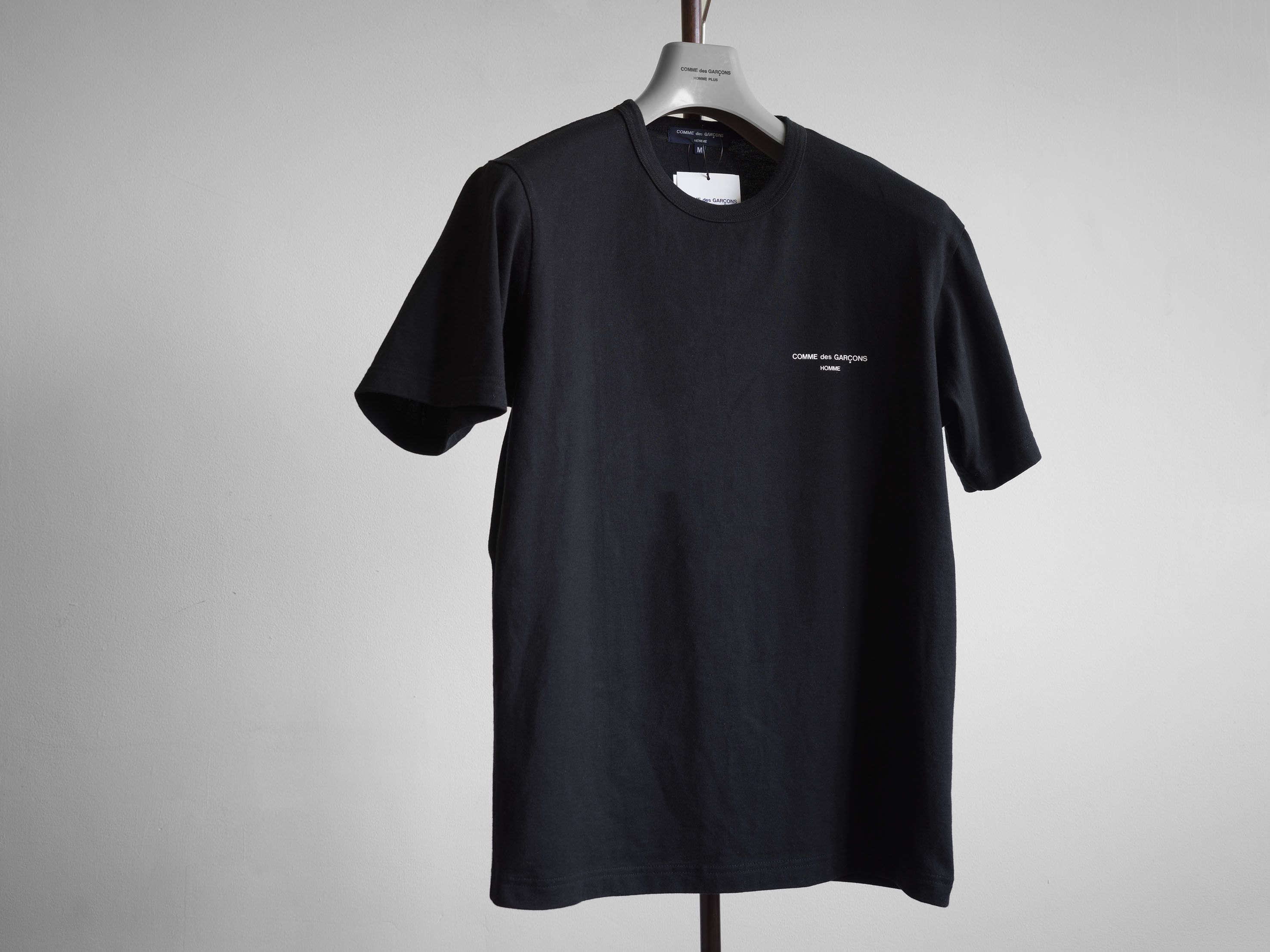 Comme des Garcons Homme AW2019 COMME des GARÇONS HOMME LOGO PRINT T-SHIRT Size US M / EU 48-50 / 2 - 5 Thumbnail