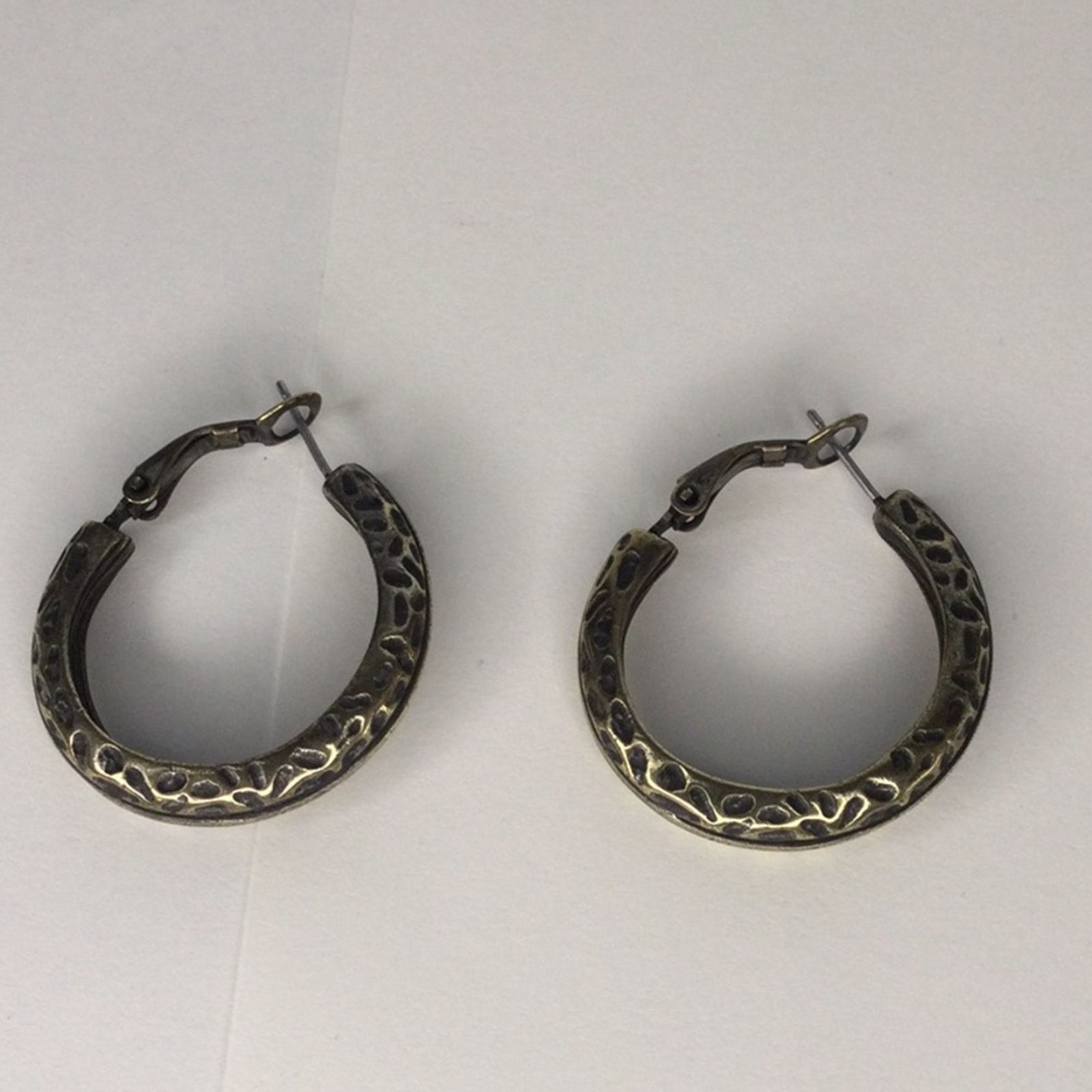 Other Gold & Black Vintage Earrings Hammered Latch Back Hoop Size ONE SIZE - 12 Thumbnail