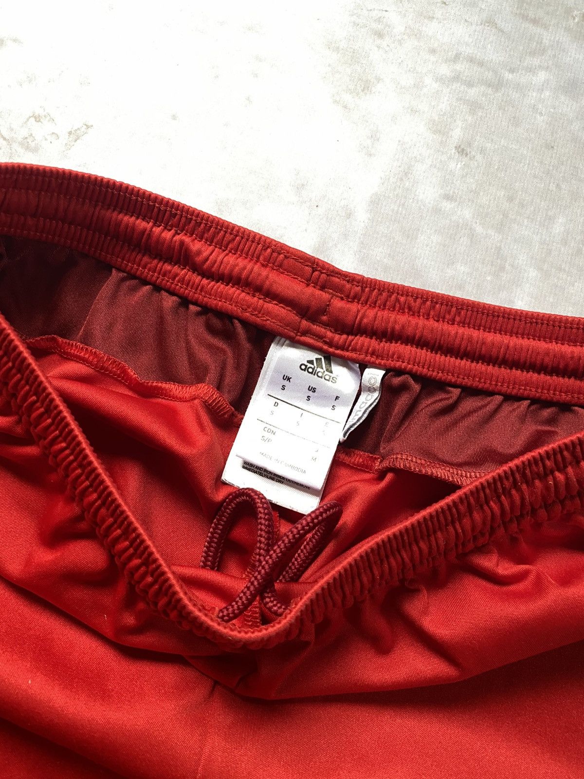 Adidas × Vintage Vintage Adidas F.C Bayern Munchen Away Football shorts Size US 30 / EU 46 - 7 Thumbnail