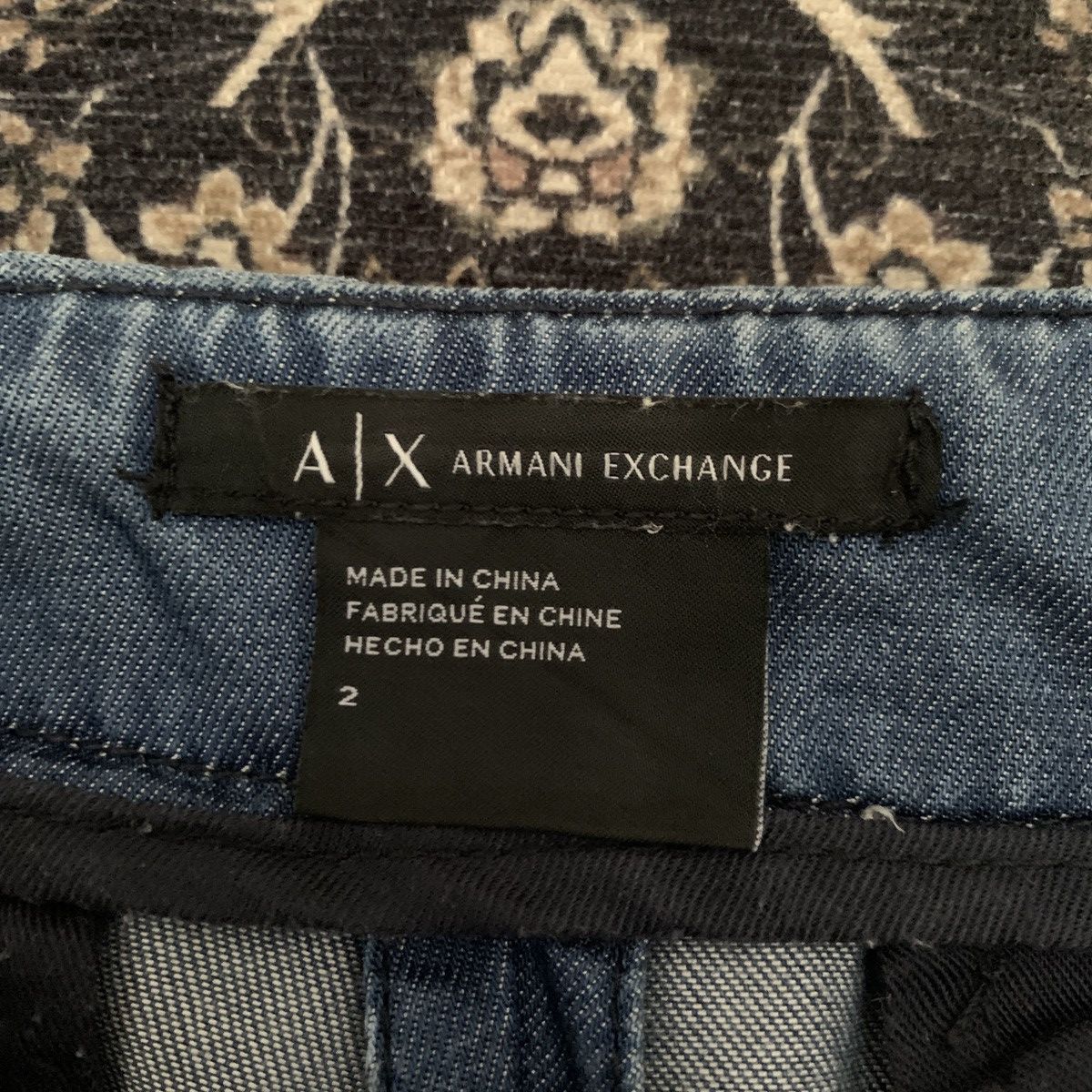 Armani Exchange × Designer Armani Exchange Relaxed Pants Size 26" / US 2 / IT 38 - 4 Thumbnail