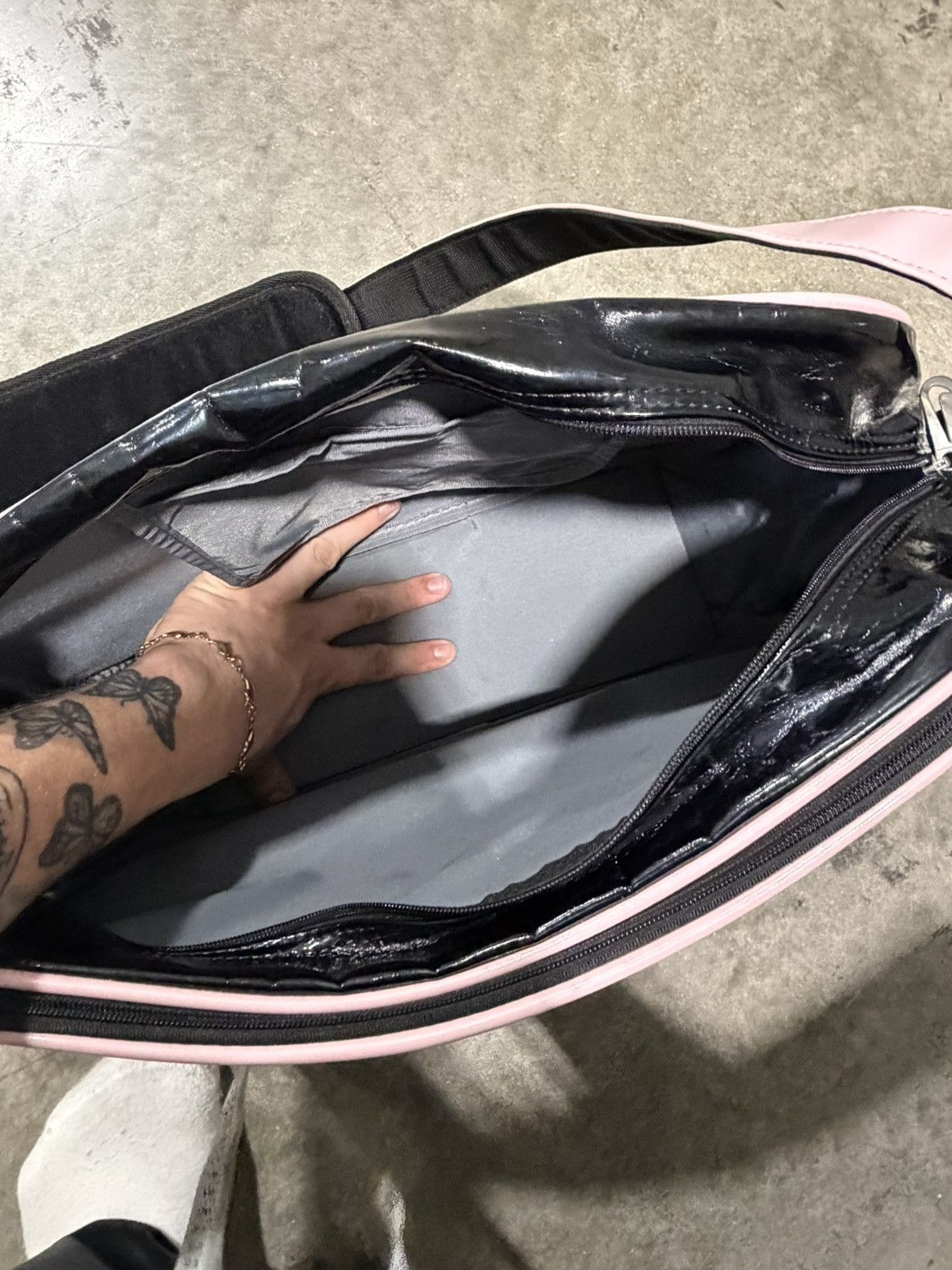 Nike Y2K Vintage Nike Shoulder Messenger Bag Size ONE SIZE - 5 Thumbnail