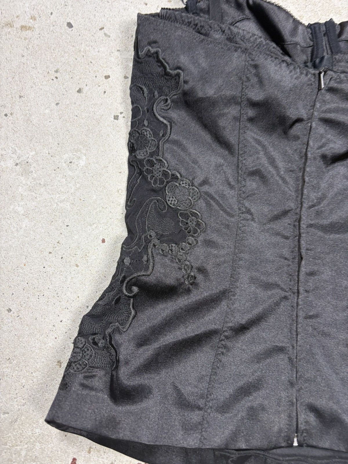 Dolce & Gabbana Vintage 2000s Dolce & Gabbana Corset Lace Trims with Bra Size S / US 4 / IT 40 - 13 Thumbnail