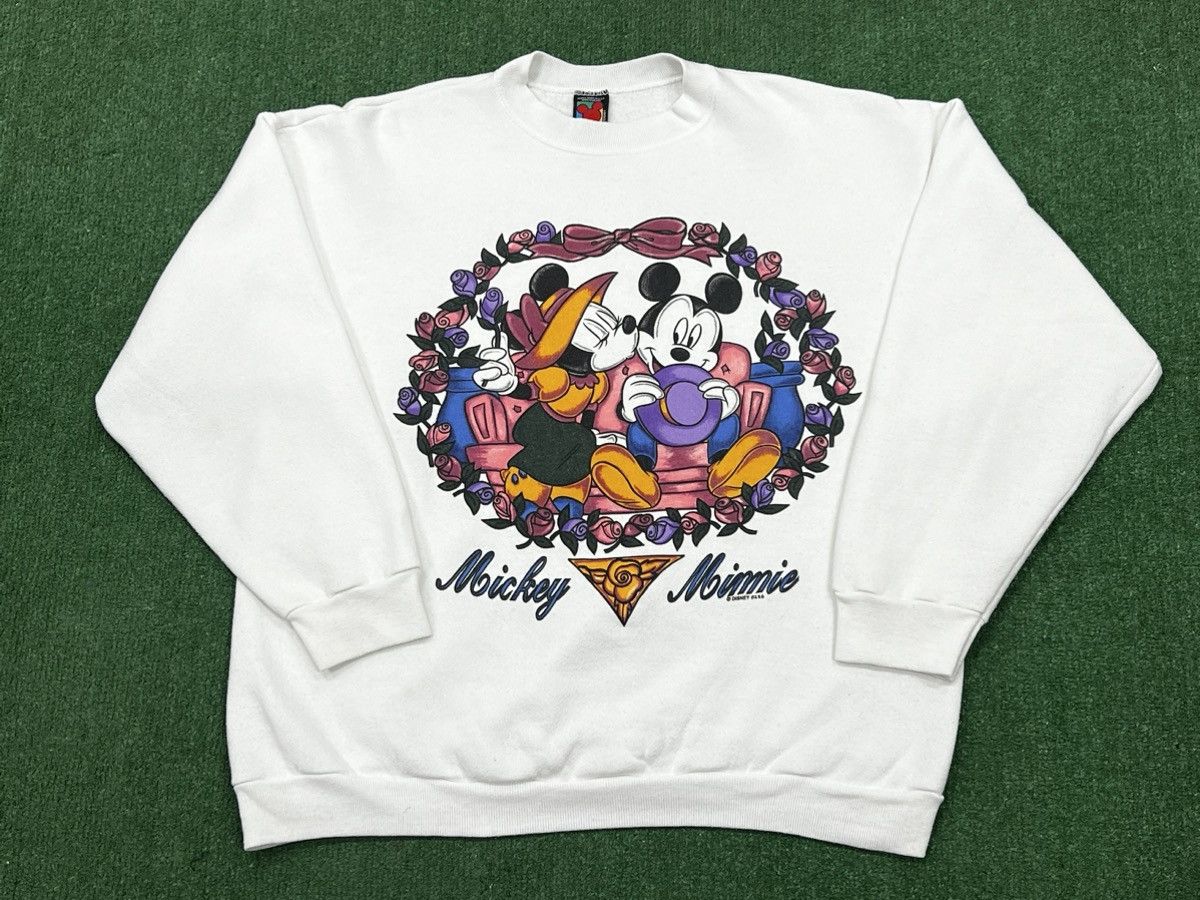 Disney Vintage 90s Mickey & Minnie Mouse Crewneck Sweatshirt Size US XL / EU 56 / 4 - 1 Thumbnail