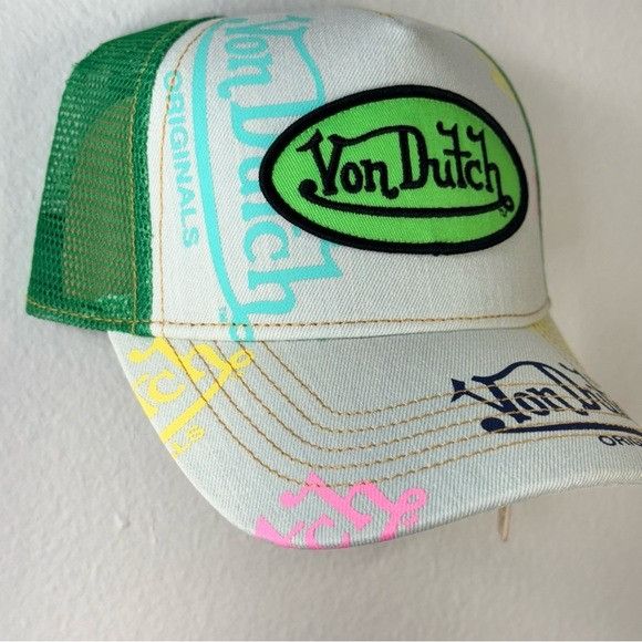 Designer × Von Dutch NWT VON DUTCH LIGHT DENIM APPLE LOGO TRUCKER HAT Size ONE SIZE - 7 Thumbnail