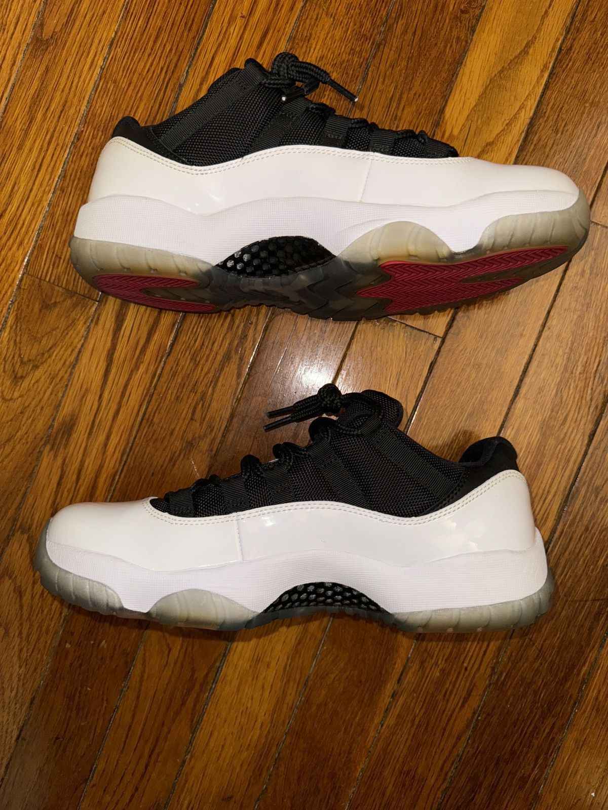 Jordan Brand Jordan 11 Retro Low Size US 9.5 / EU 42-43 - 2 Thumbnail