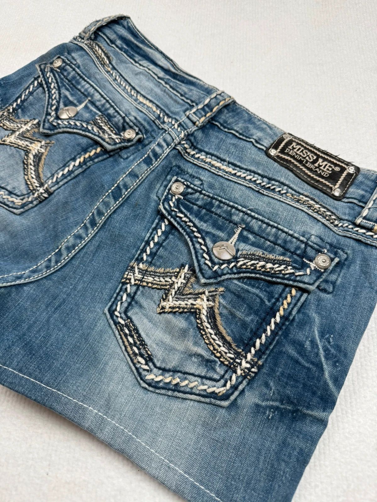 Miss Me Miss Me Low Waist Hot Pants Micro Shorts 2000s Vintage Y2 Size 28" / US 6 / IT 42 - 2 Thumbnail