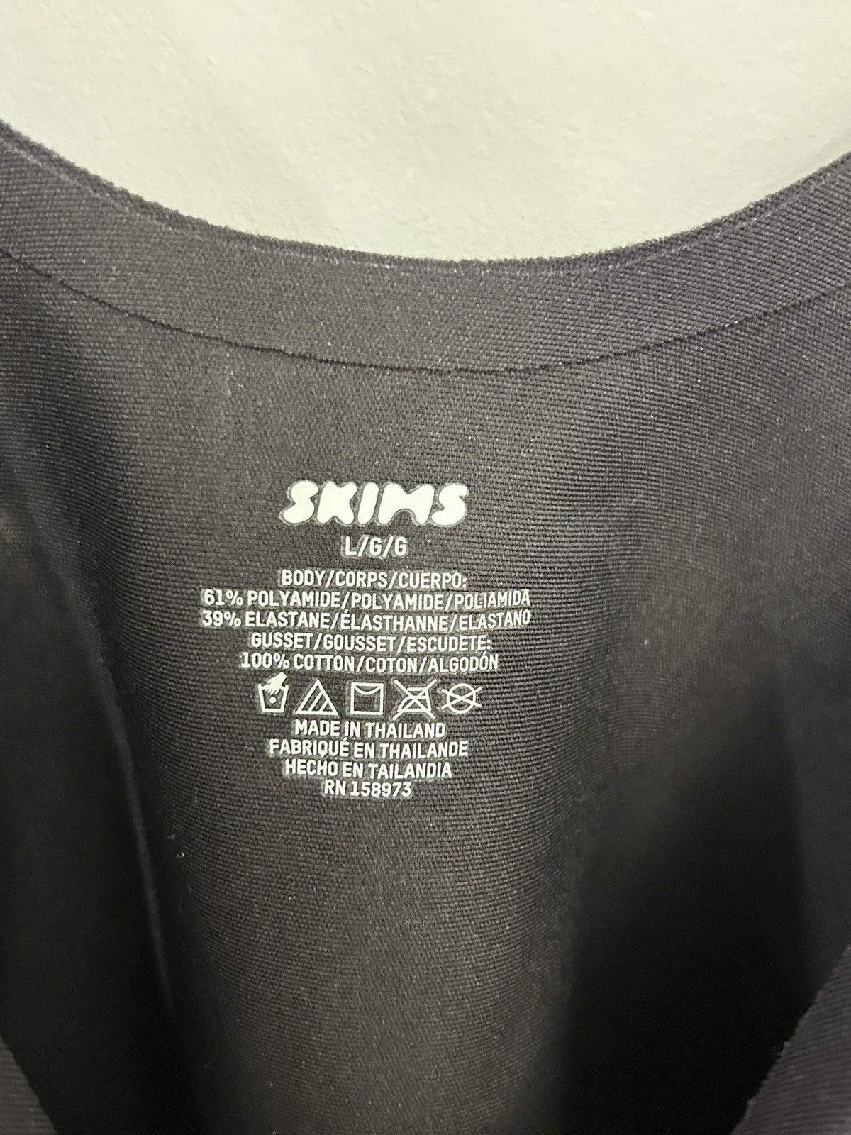 SKIMS Skims Body Plunge Bodysuit Onyx Large NWT SOLD OUT Size L / US 10 / IT 46 - 5 Thumbnail