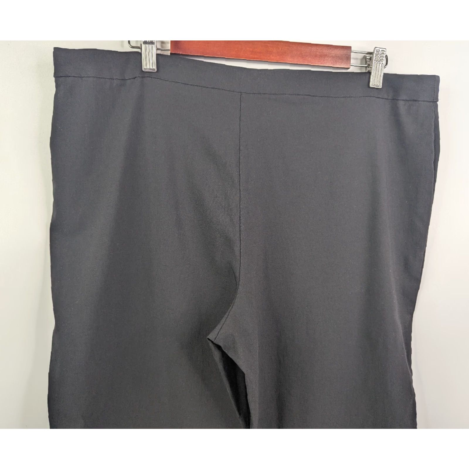 Vintage VINTAGE Susan Graver Womens XL Black Ponte Knit Slim Leg Stretch Pull On Pant QVC Size 40" / US 18 - 5 Thumbnail