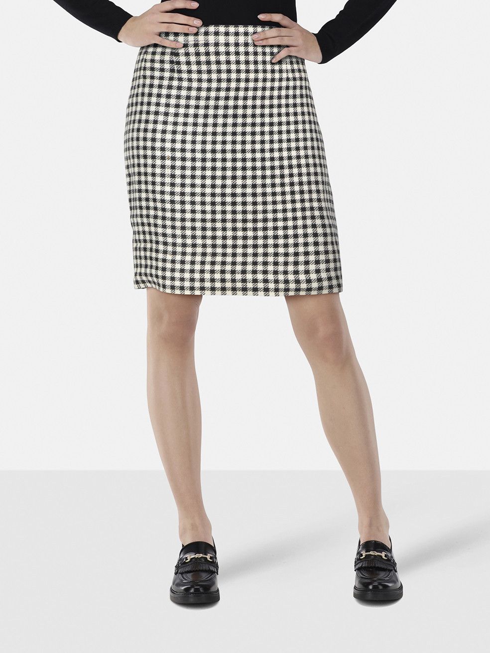 Chanel Vintage 80s Black & White Houndstooth Skirt Size 27" / US 4 / IT 40 - 1 Thumbnail
