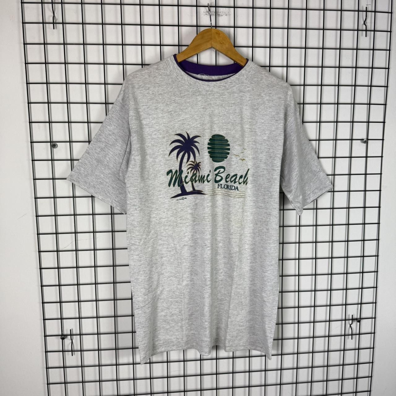 Vintage Graphic Tee Miami Made in USA Vintage T shirt Spellout 90s Size US M / EU 48-50 / 2 - 2 Thumbnail
