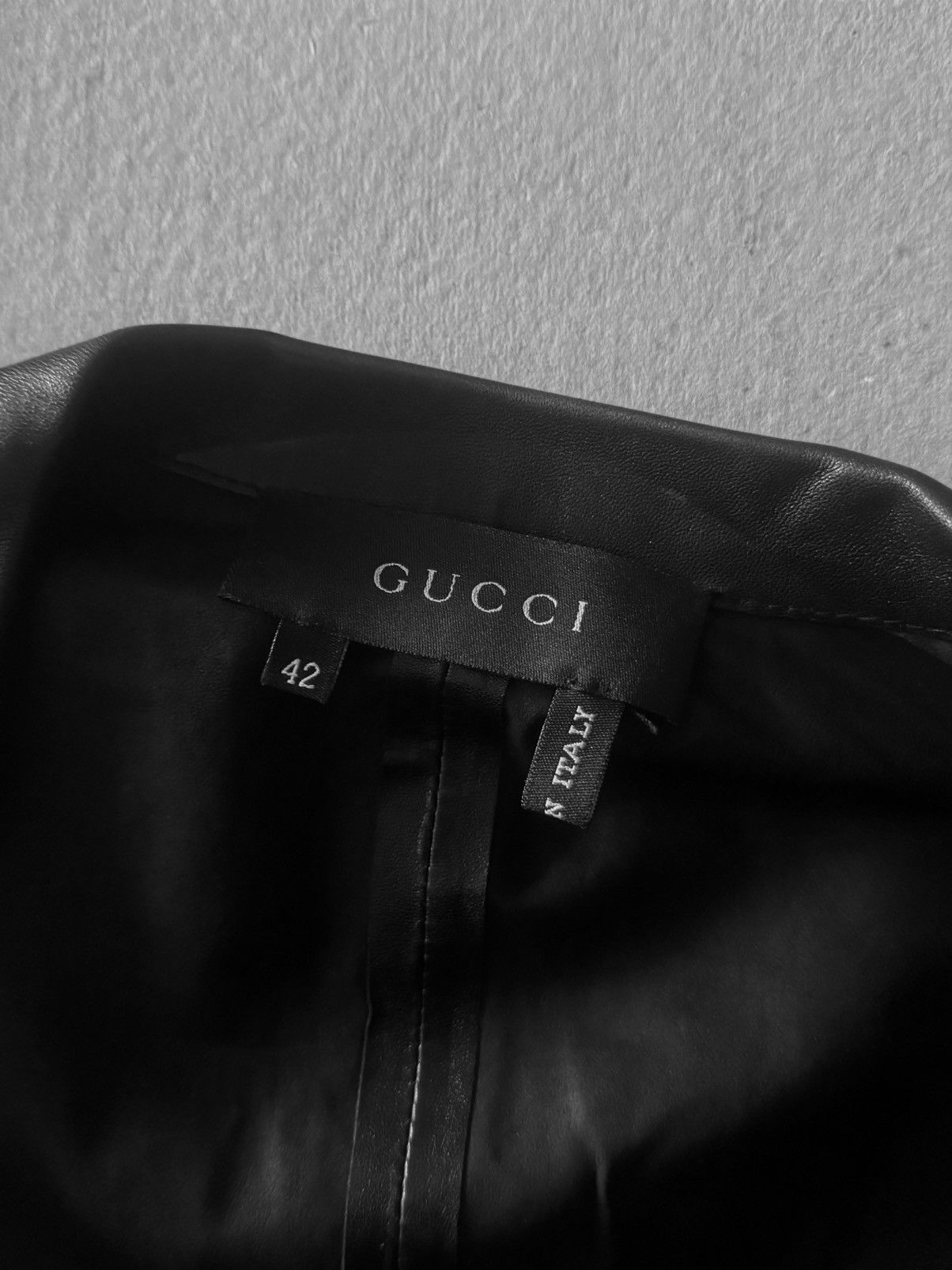 Gucci Runway Tom Ford for Gucci Asymmetric Leather Jacket Size M / US 6-8 / IT 42-44 - 3 Thumbnail
