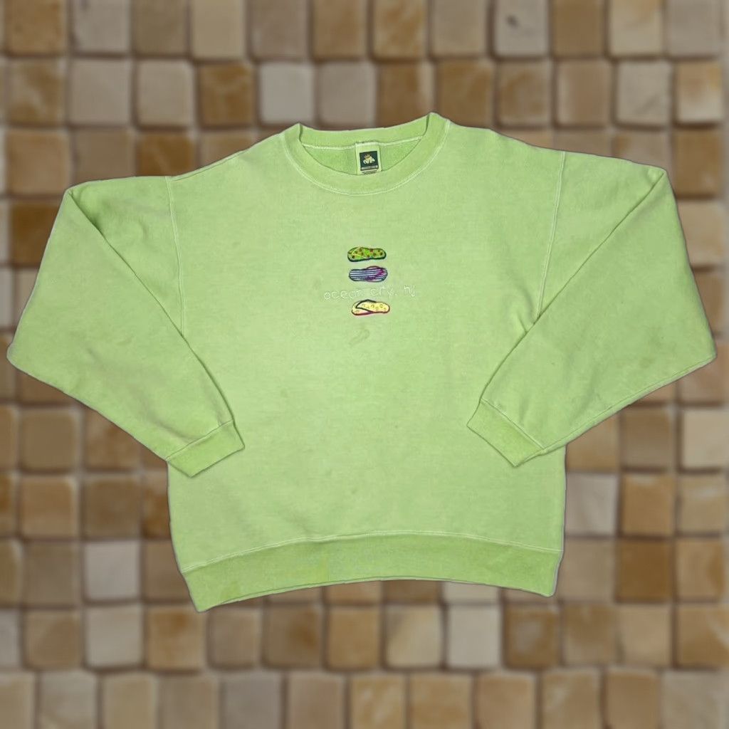 Other VINTAGE OCEAN CITY, NJ Embroidered Souvenir Flip Flop Sweatshirt Large Green Mens Pullover Crewneck 26" 23" 22.5” #5888 Size US L / EU 52-54 / 3 - 1 Thumbnail