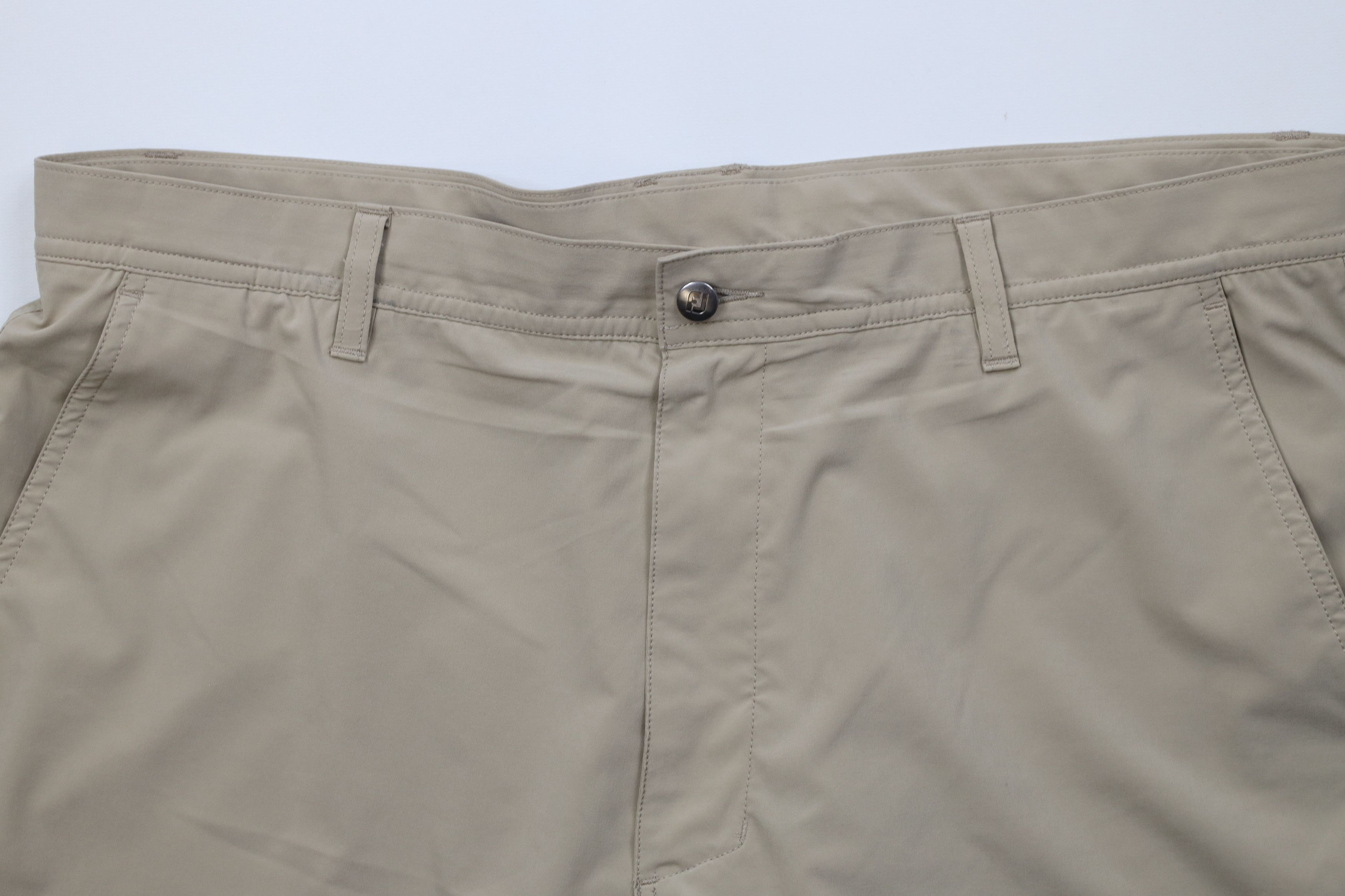 Footjoy FootJoy Stretch Knit Chino Golf Golfing Shorts Beige Size US 38 / EU 54 - 2 Thumbnail