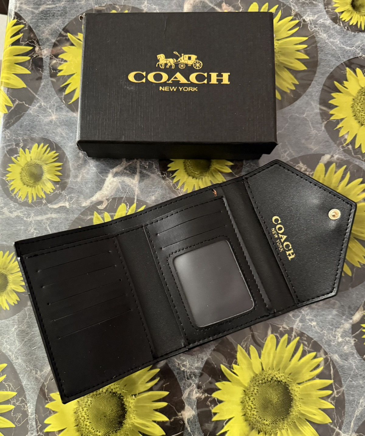Coach Coach Signature Canvas & Leather Small Wallet with Box Size ONE SIZE - 3 Thumbnail