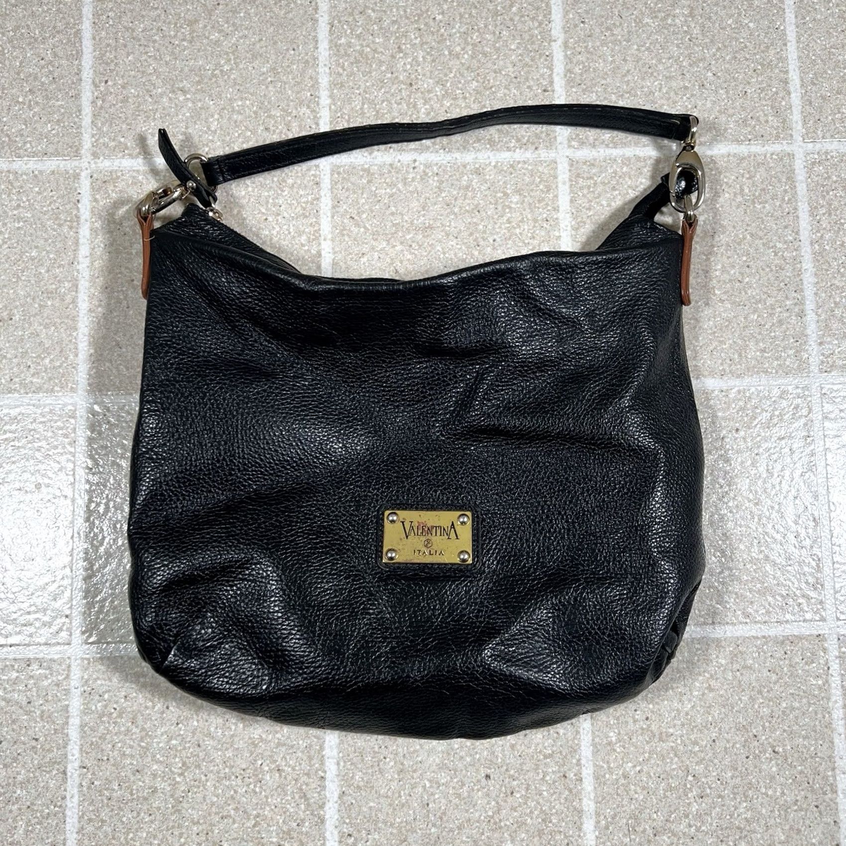Vintage Valentina Shoulder Bag Small Women Pebbled Leather Black Tan Pebble Finish Genuine Leather Cross-reference: None Size ONE SIZE - 2 Thumbnail