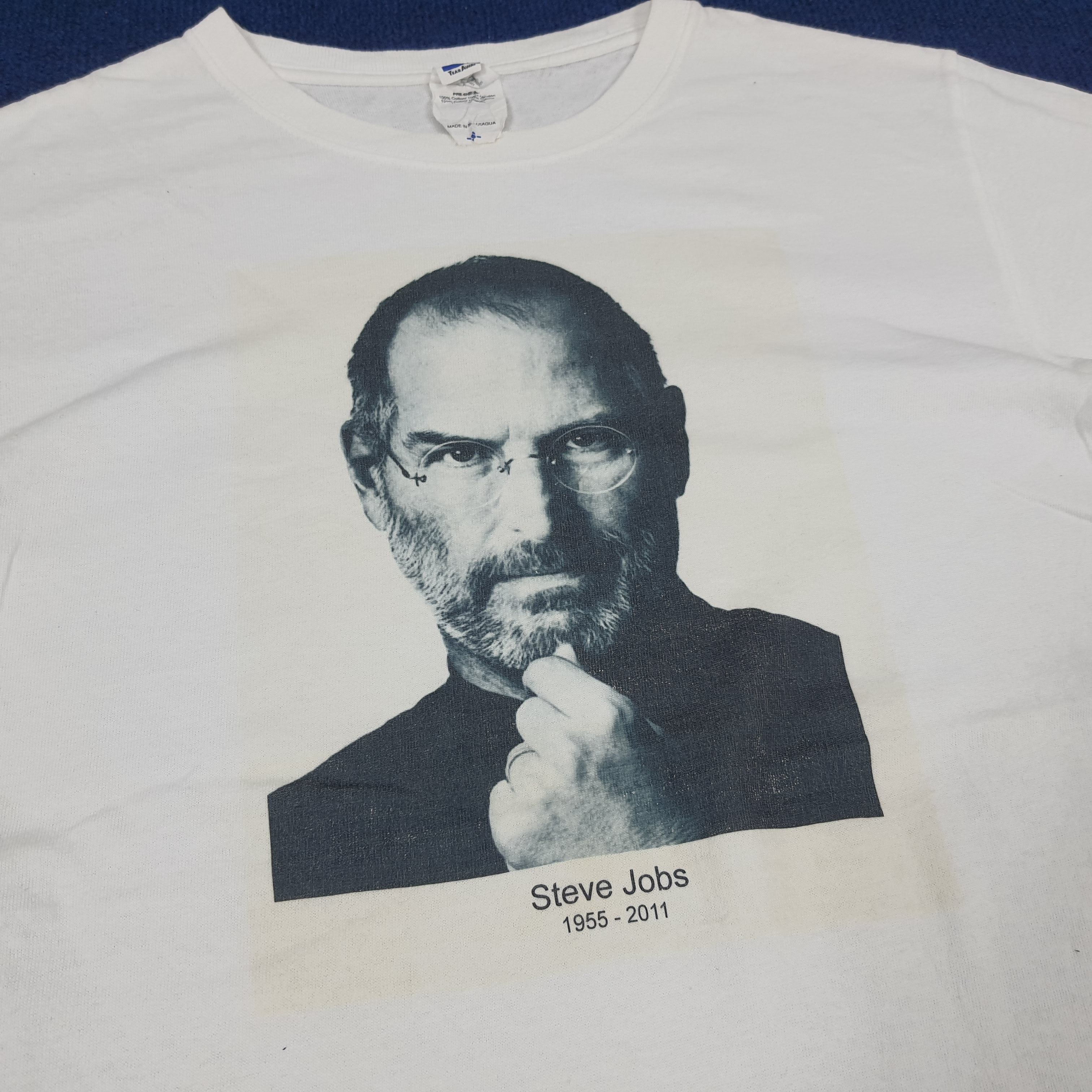 Apple × Vintage Vintage RIP Steve Jobs Apple Product Founder T-shirt Size US S / EU 44-46 / 1 - 2 Thumbnail