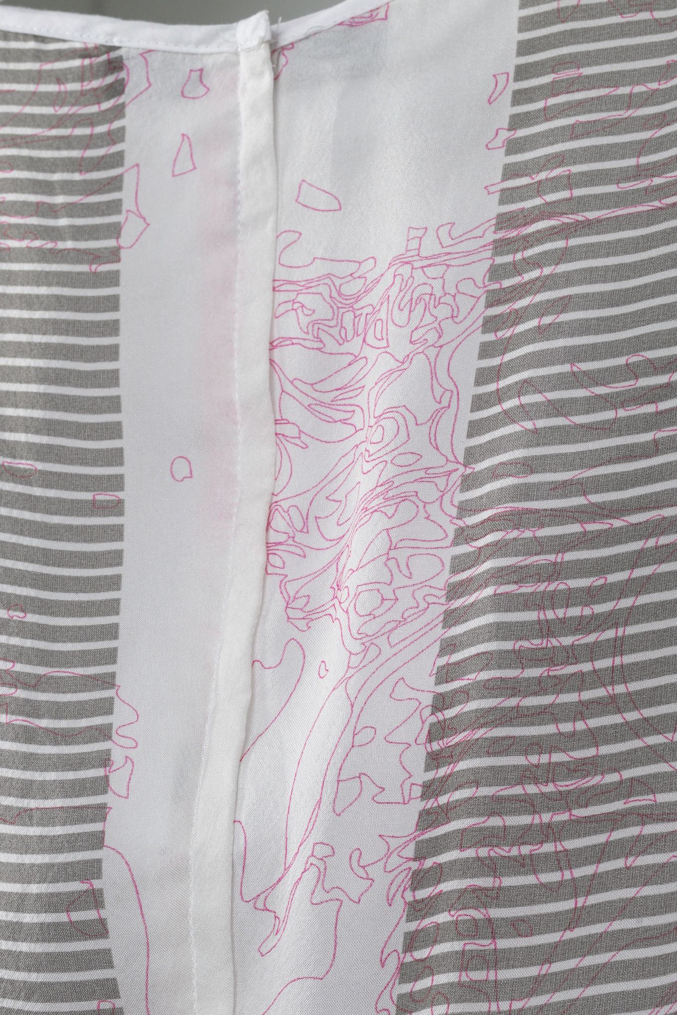 Jil Sander Jil Sander Striped Topographic Tank Blouse Size XS / US 0-2 / IT 36-38 - 8 Thumbnail