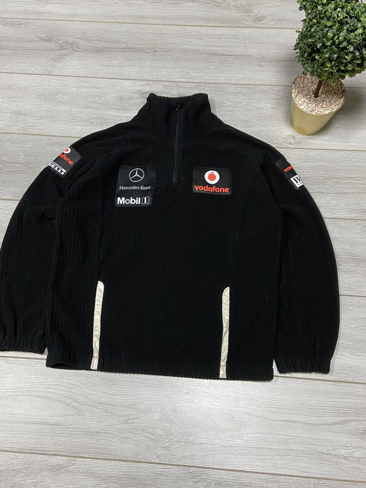 Hugo Boss Vintage Hugo Boss Vodafone McLaren Mercedes Half Zip Sweater Size US M / EU 48-50 / 2 - 3 Thumbnail