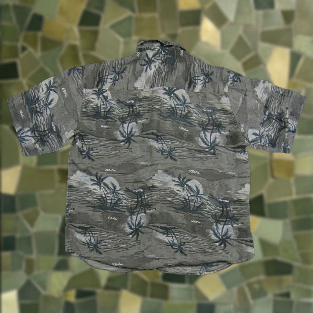 Vintage VINTAGE Bruno B Shirt Men Large 100% Silk Grey Aloha Palm Tree Floral Hawaiian Button-Up Short Sleeve Collared 50s 60s 70s 80s Mens Size US L / EU 52-54 / 3 - 1 Thumbnail