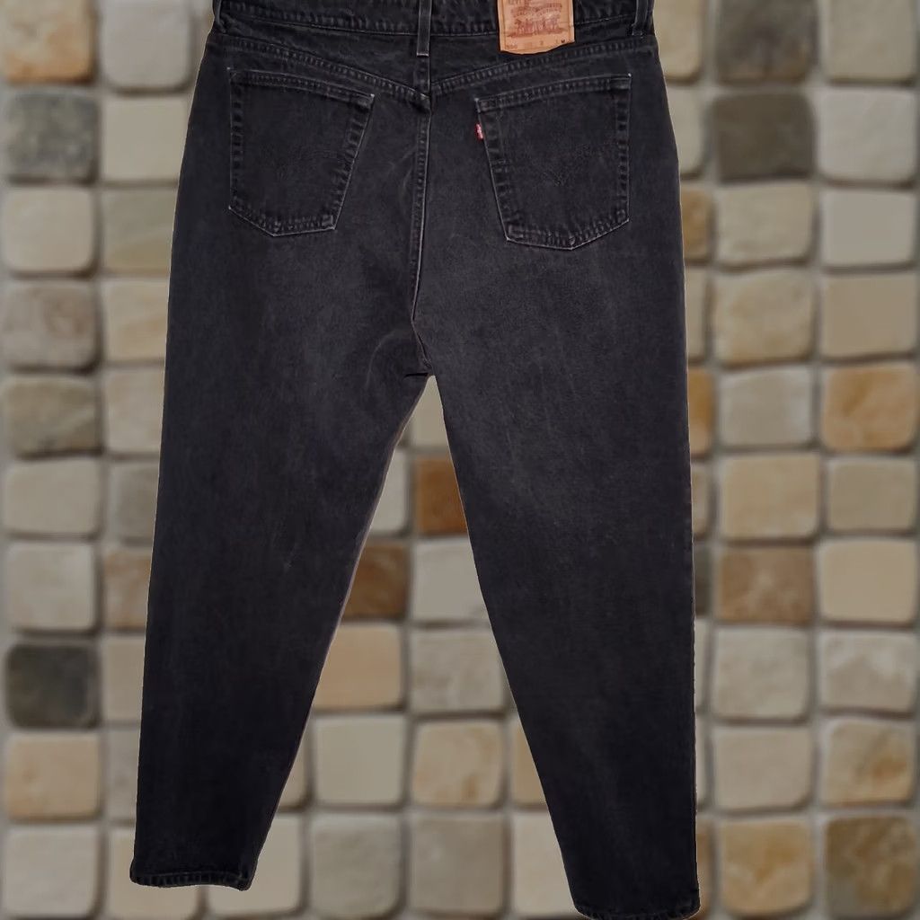 Levi's Vintage Levi's 550 Jeans Plus Size 38x29.5 Relaxed Tapered Leg Black Denim Jeans Womens Size 26" / US 2 / IT 38 - 1 Thumbnail