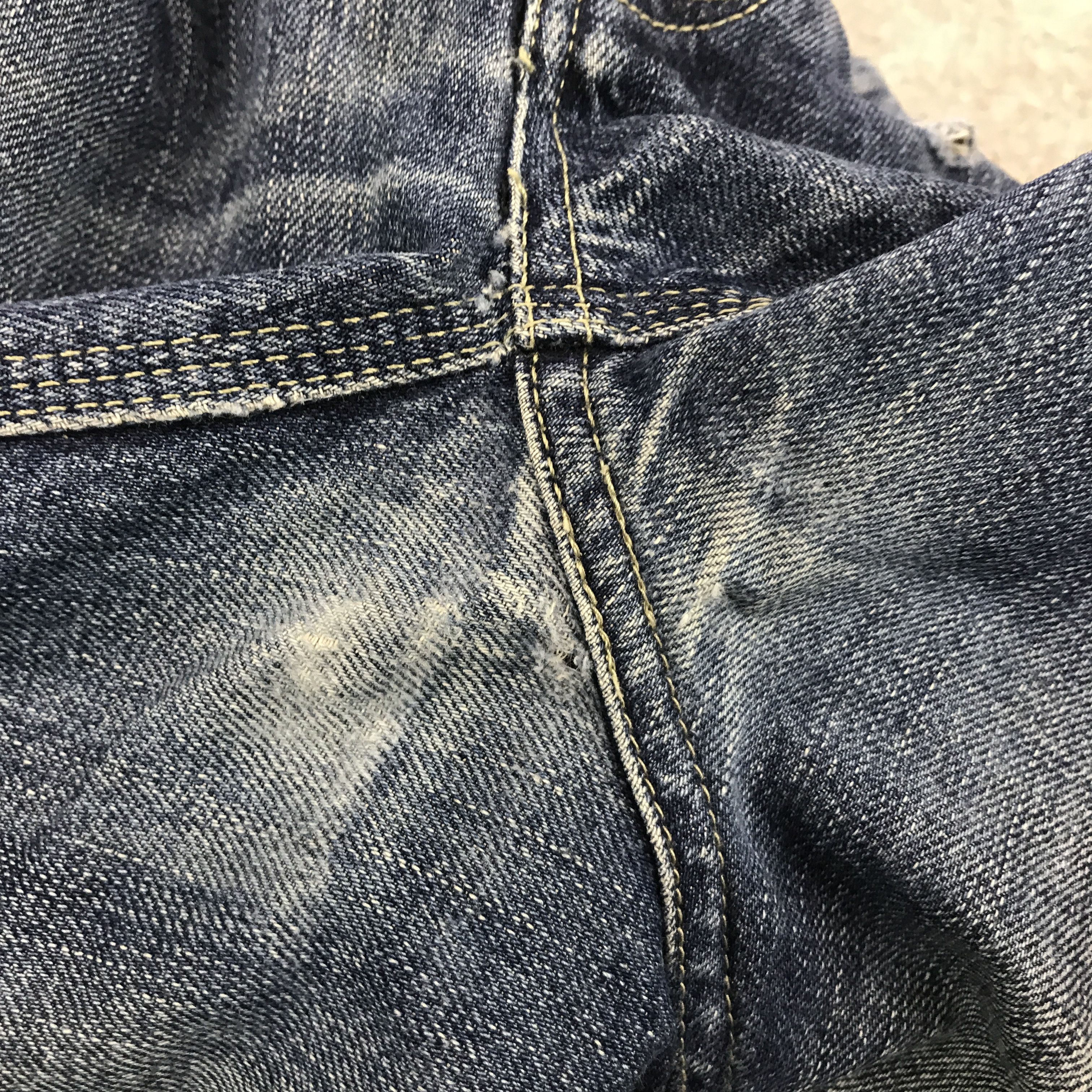 Bottega Veneta BOTTEGA VENETA DISTRESSED DENIM JEANS Size US 29 - 13 Thumbnail