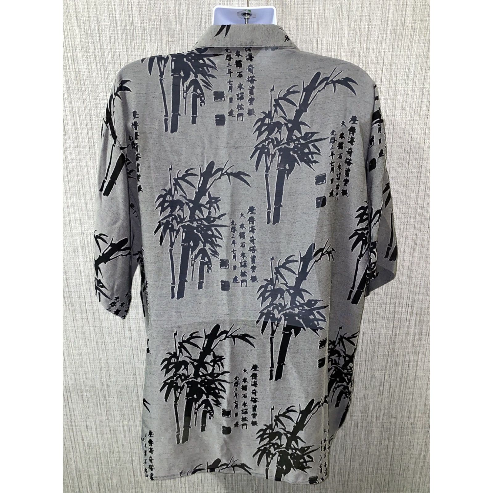 Vintage Trust Corture Collection Shirt Mens XL Gray Textured Tree Print Button-Up Size US XL / EU 56 / 4 - 5 Thumbnail