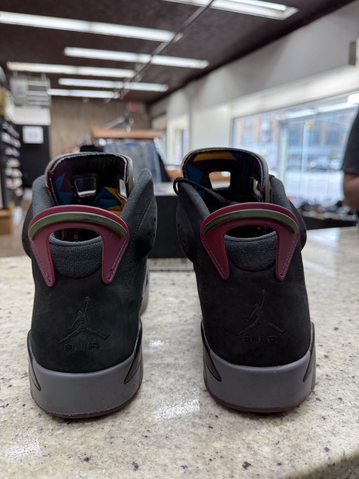 John Varvatos Jordan 6 Retro Bordeaux Size US 9.5 / EU 42-43 - 4 Thumbnail