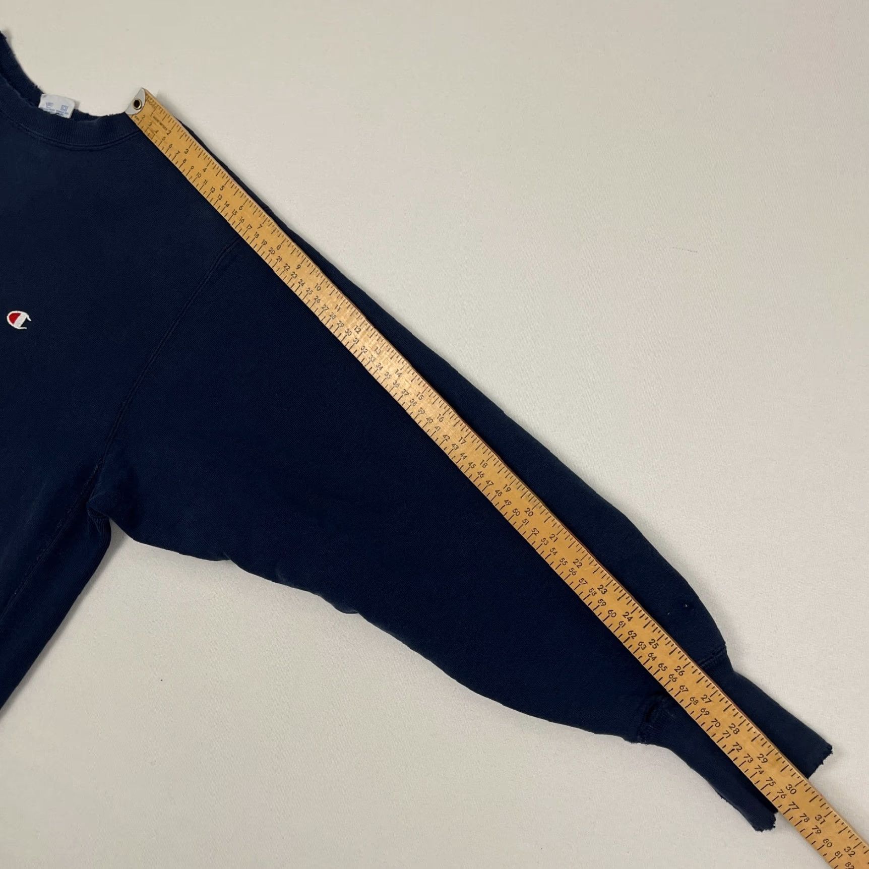 Champion VTG Champion Reverse Weave Sweatshirt Mens Large Blue Faded Distressed Crew Size US L / EU 52-54 / 3 - 6 Thumbnail